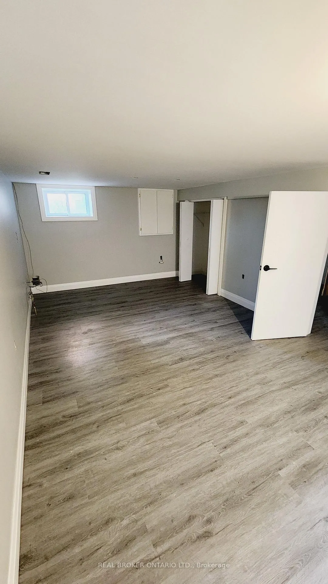 Photo 26 of Unit 1, 131 Bell Avenue, Hamilton, Bartonville — HOMEH