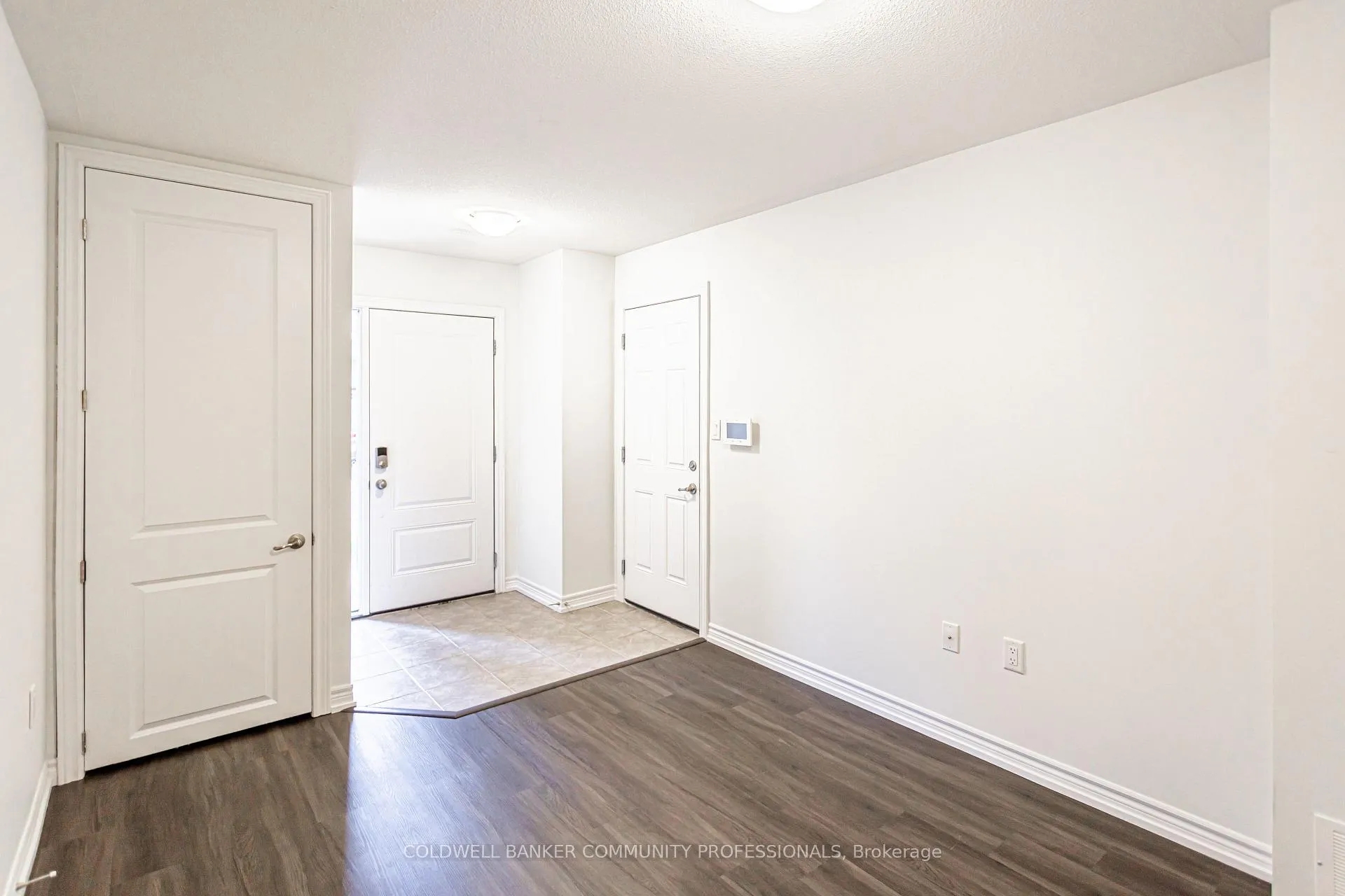 Photo 5 of Unit 30, 377 Glancaster Road, Hamilton, Ancaster — HOMEH