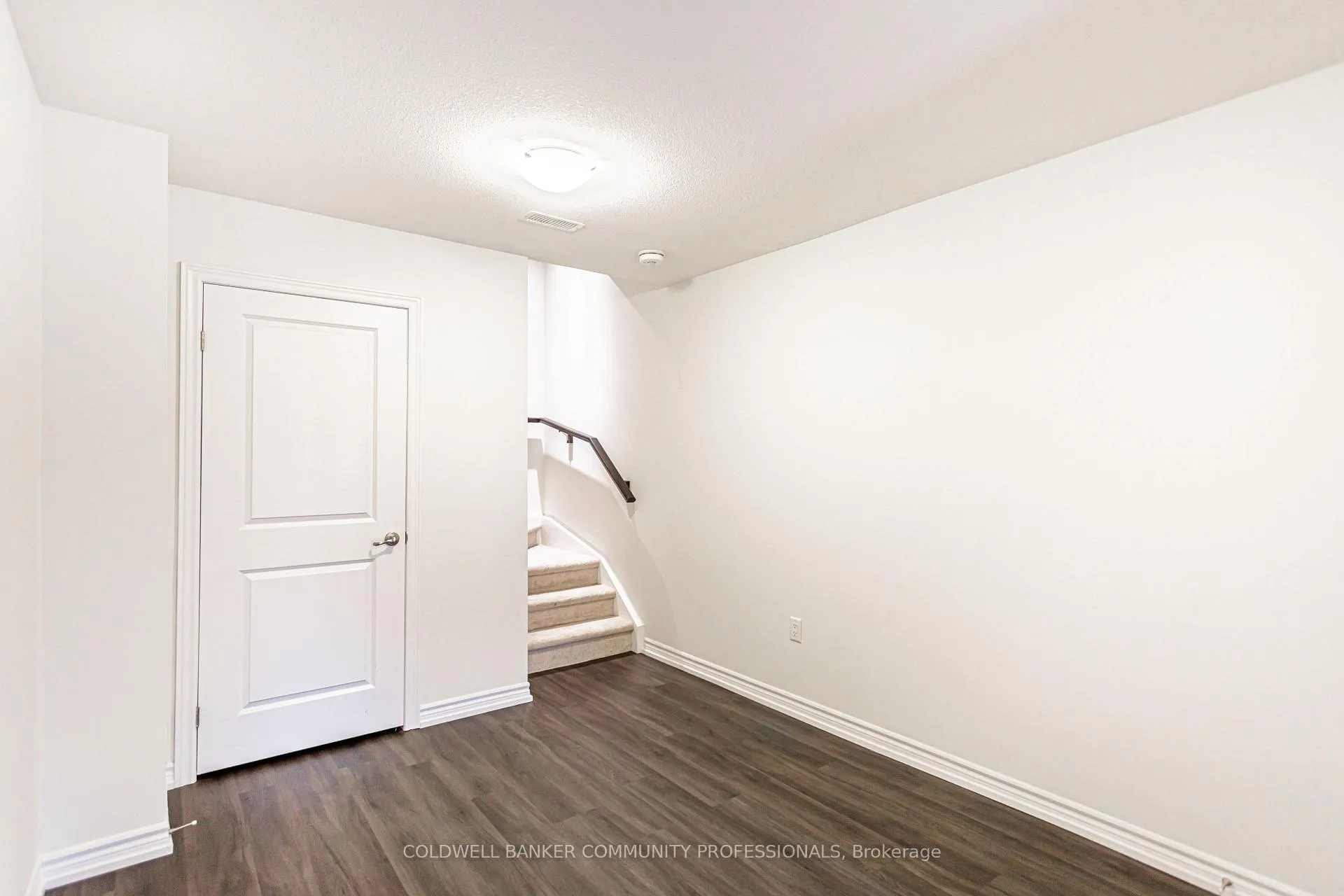 Photo 7 of Unit 30, 377 Glancaster Road, Hamilton, Ancaster — HOMEH