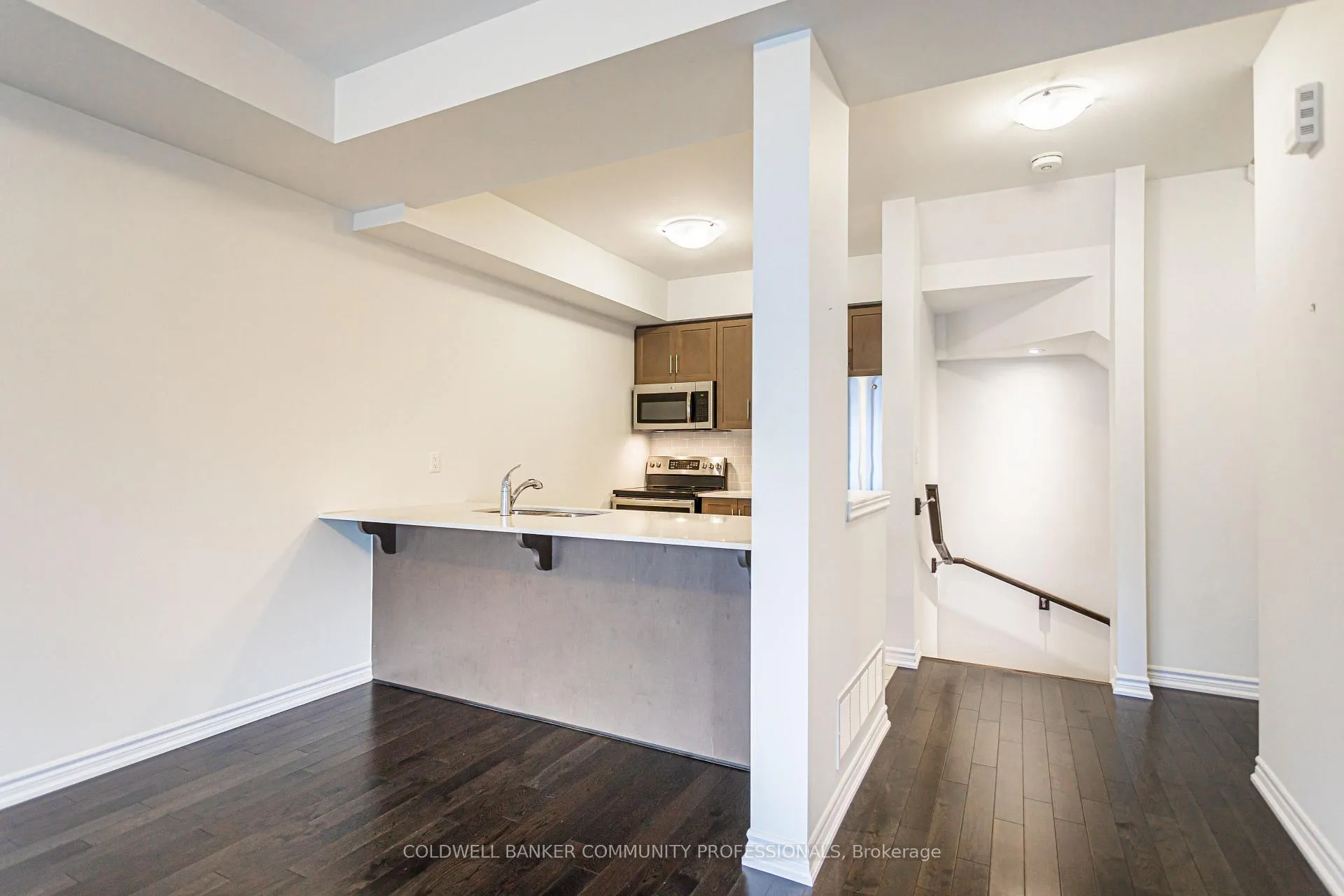 Photo 11 of Unit 30, 377 Glancaster Road, Hamilton, Ancaster — HOMEH