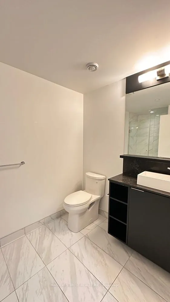 Photo 17 of Unit 2303, 85 Wood Street, Toronto, Church-Yonge Corridor — HOMEH