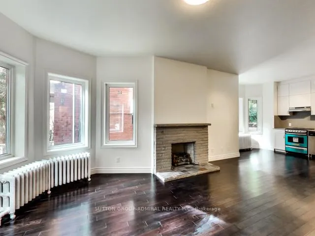 Photo 3 of 34 Hewitt--Main Floor Avenue, Toronto, High Park-Swansea — HOMEH