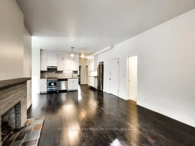 Photo 4 of 34 Hewitt--Main Floor Avenue, Toronto, High Park-Swansea — HOMEH