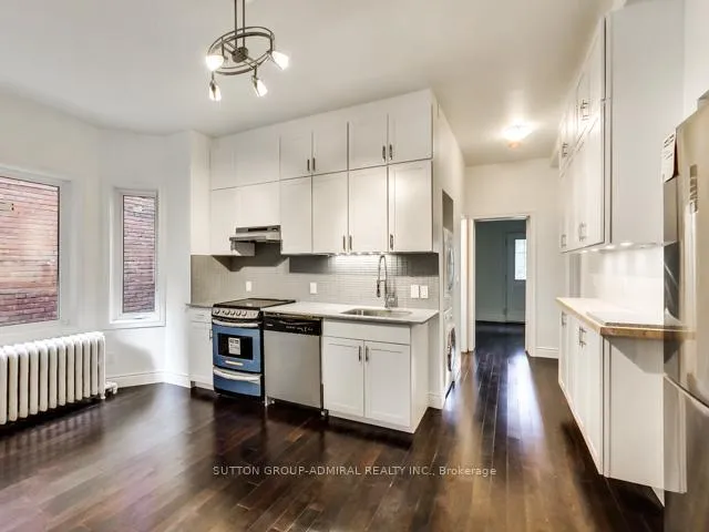 Photo 6 of 34 Hewitt--Main Floor Avenue, Toronto, High Park-Swansea — HOMEH