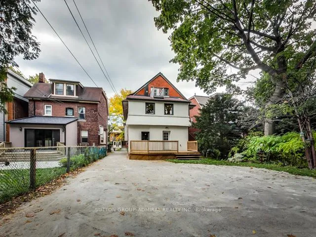 Photo 28 of 34 Hewitt--Main Floor Avenue, Toronto, High Park-Swansea — HOMEH