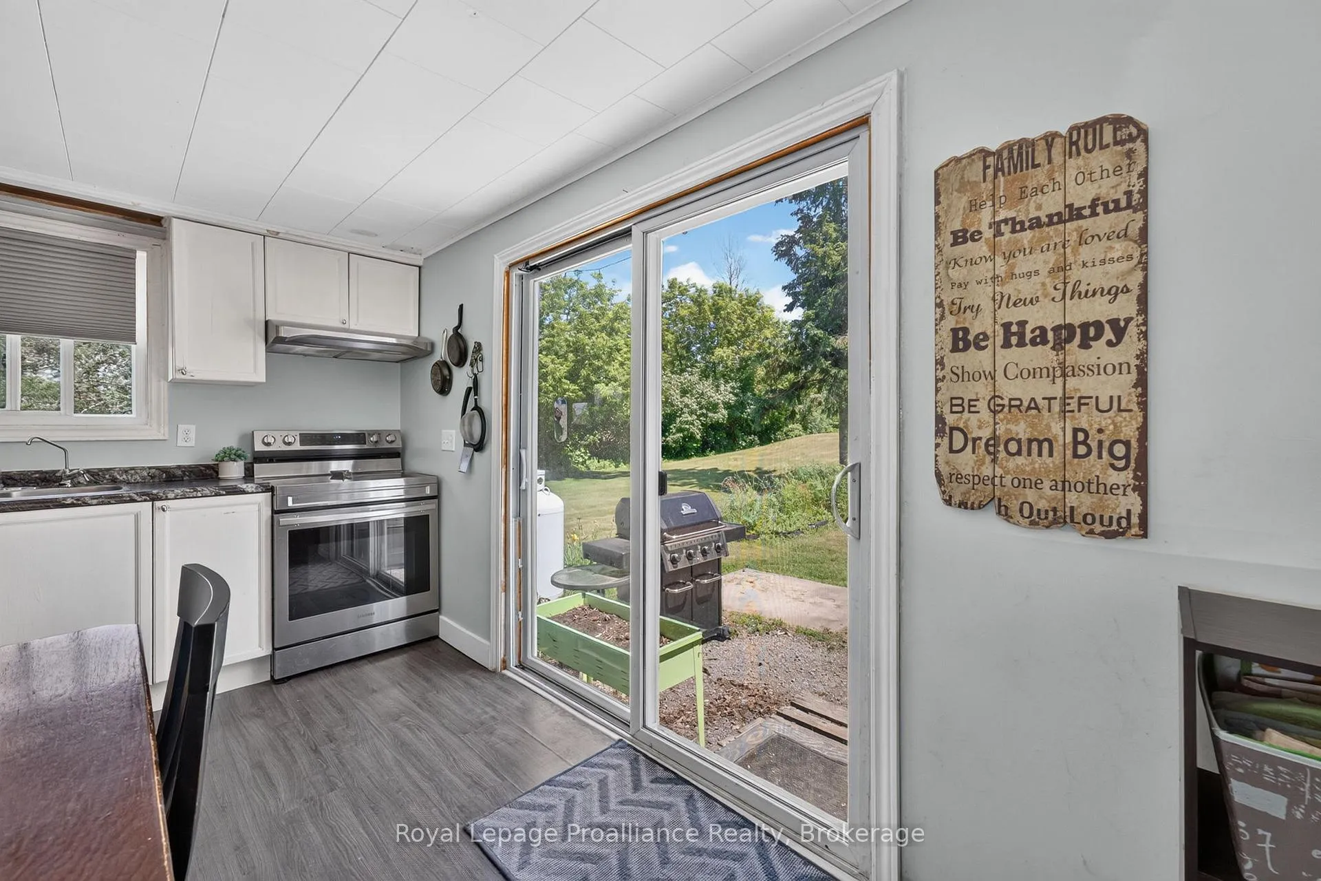 Photo 11 of 6090 Old Hwy 2, Tyendinaga, Tyendinaga Township — HOMEH