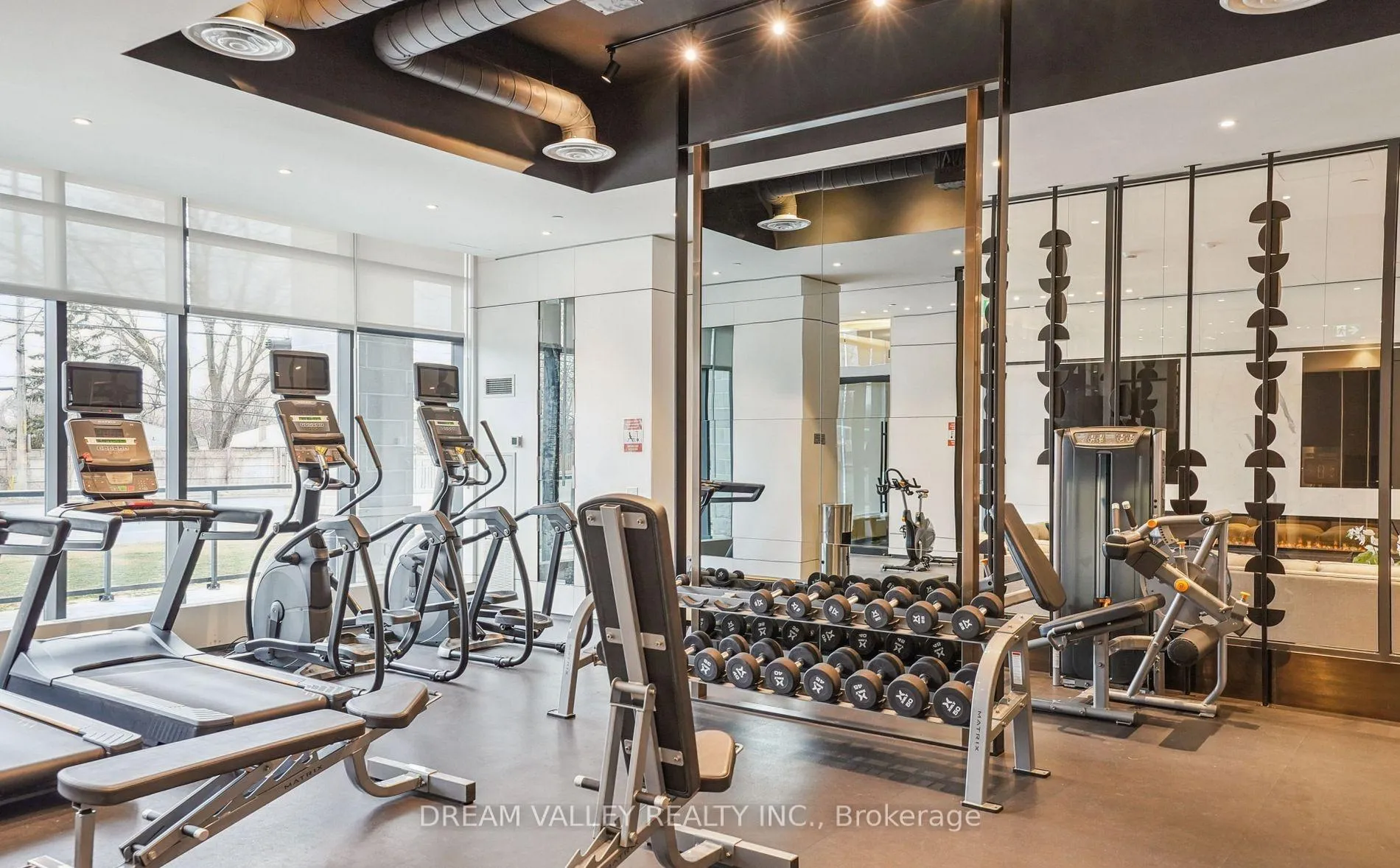 Photo 5 of Unit 1614, 1480 Bayly Street, Pickering, Bay Ridges — HOMEH