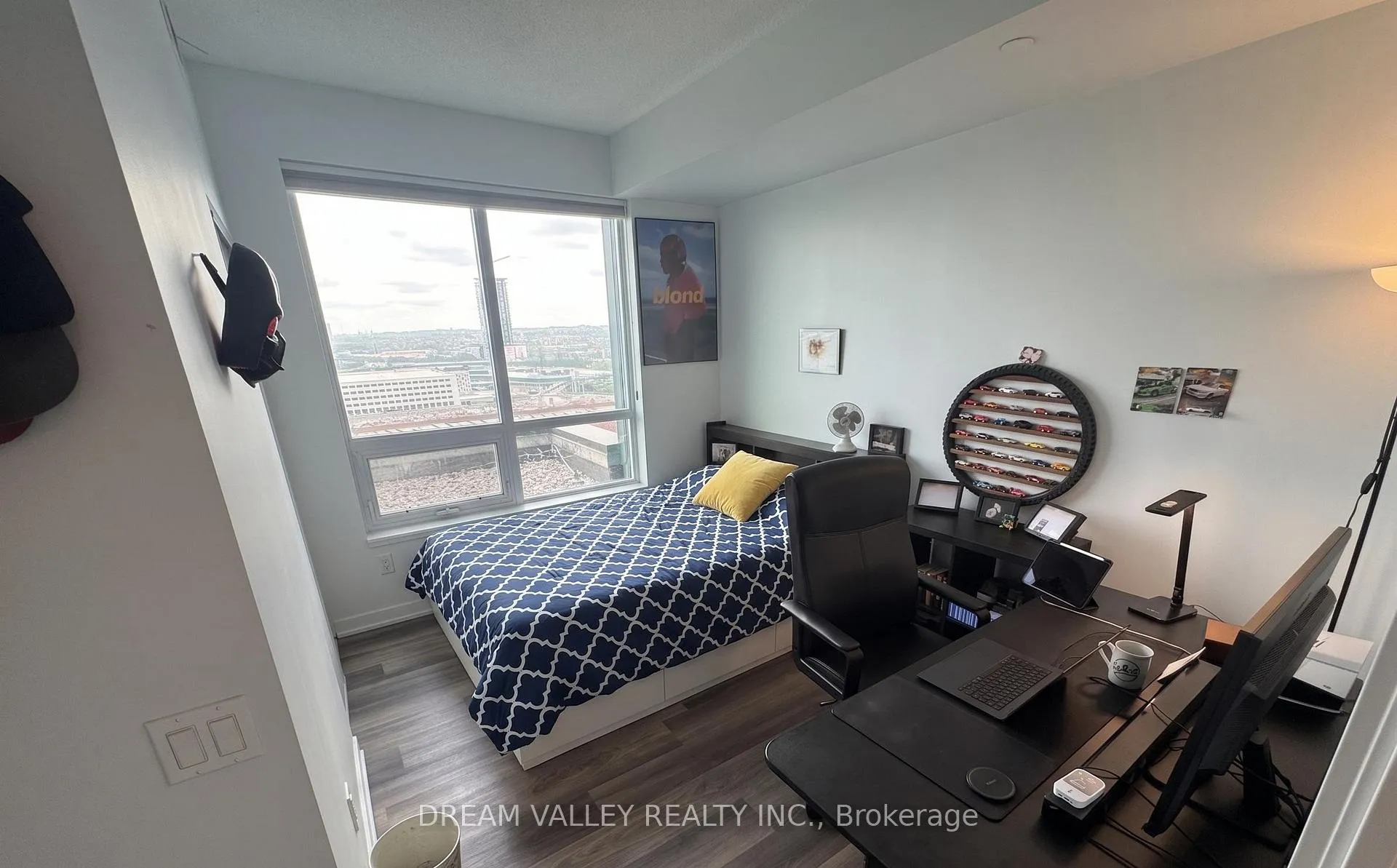 Photo 6 of Unit 1614, 1480 Bayly Street, Pickering, Bay Ridges — HOMEH