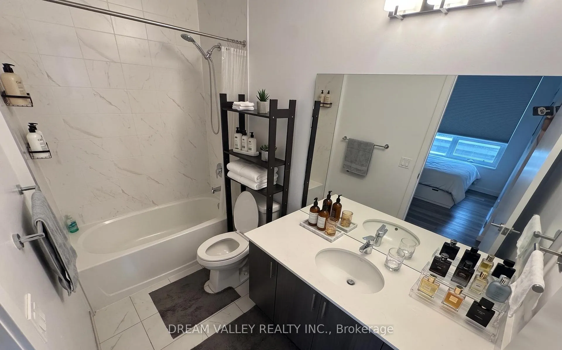 Photo 8 of Unit 1614, 1480 Bayly Street, Pickering, Bay Ridges — HOMEH