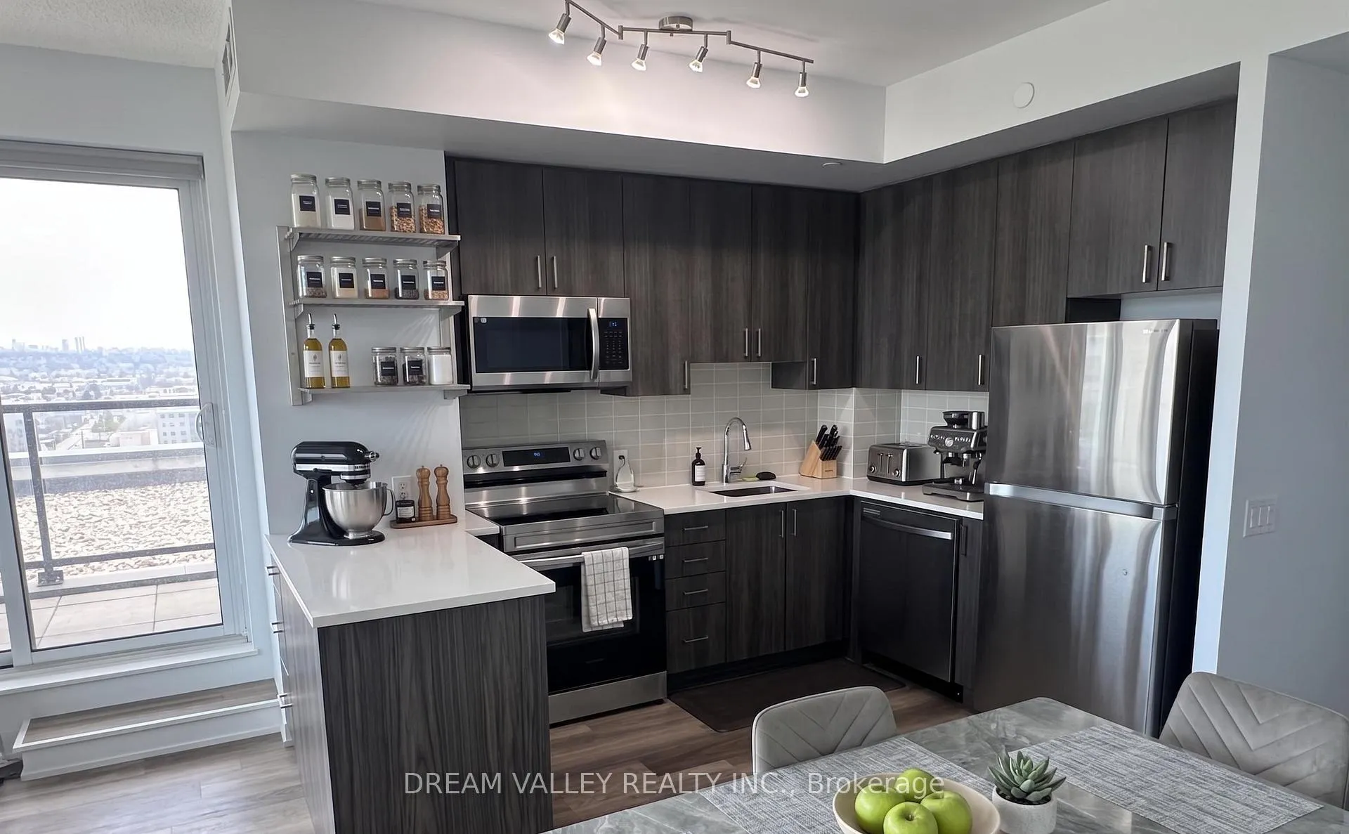 Photo 10 of Unit 1614, 1480 Bayly Street, Pickering, Bay Ridges — HOMEH
