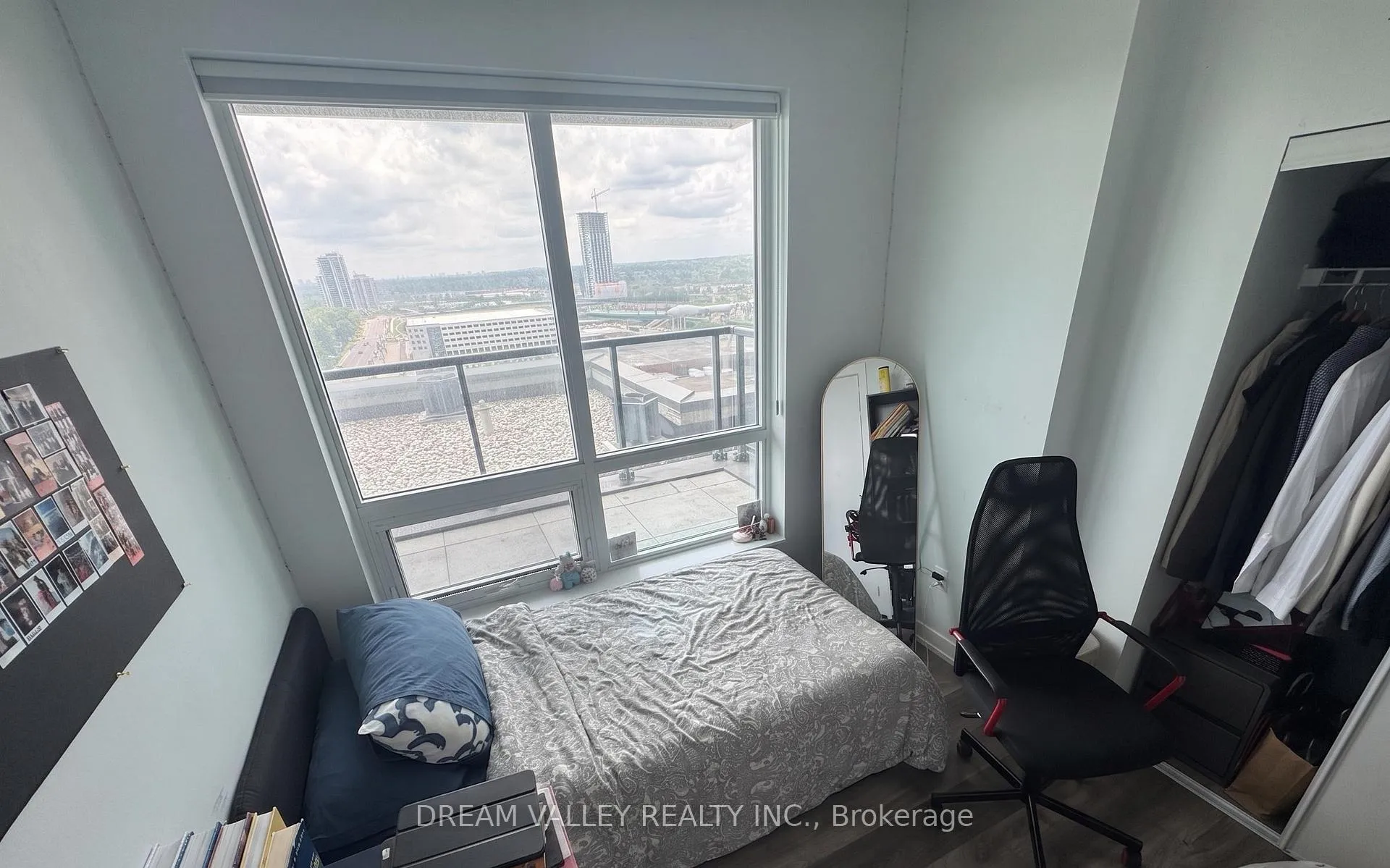 Photo 15 of Unit 1614, 1480 Bayly Street, Pickering, Bay Ridges — HOMEH