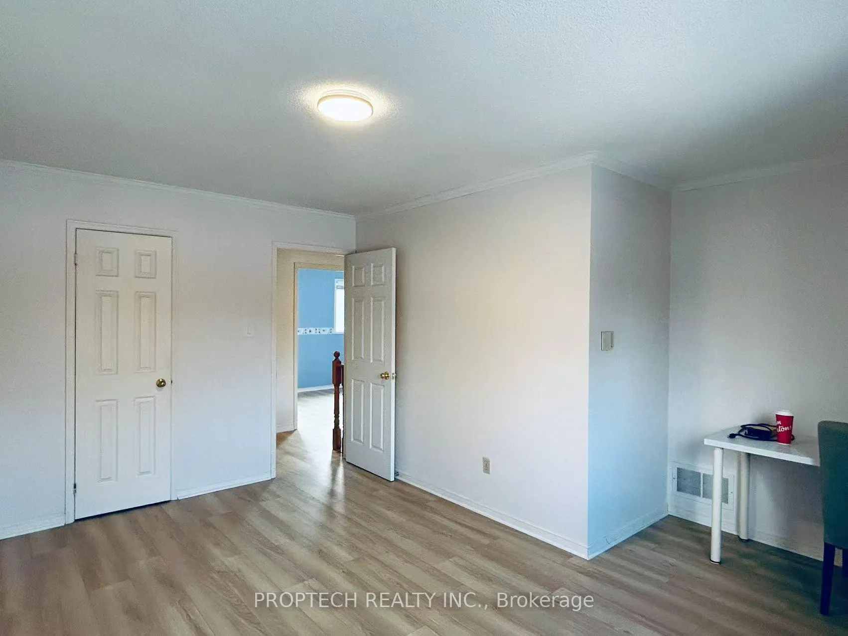 Photo 5 of 31 Rachel Crescent, Markham, Cachet — HOMEH