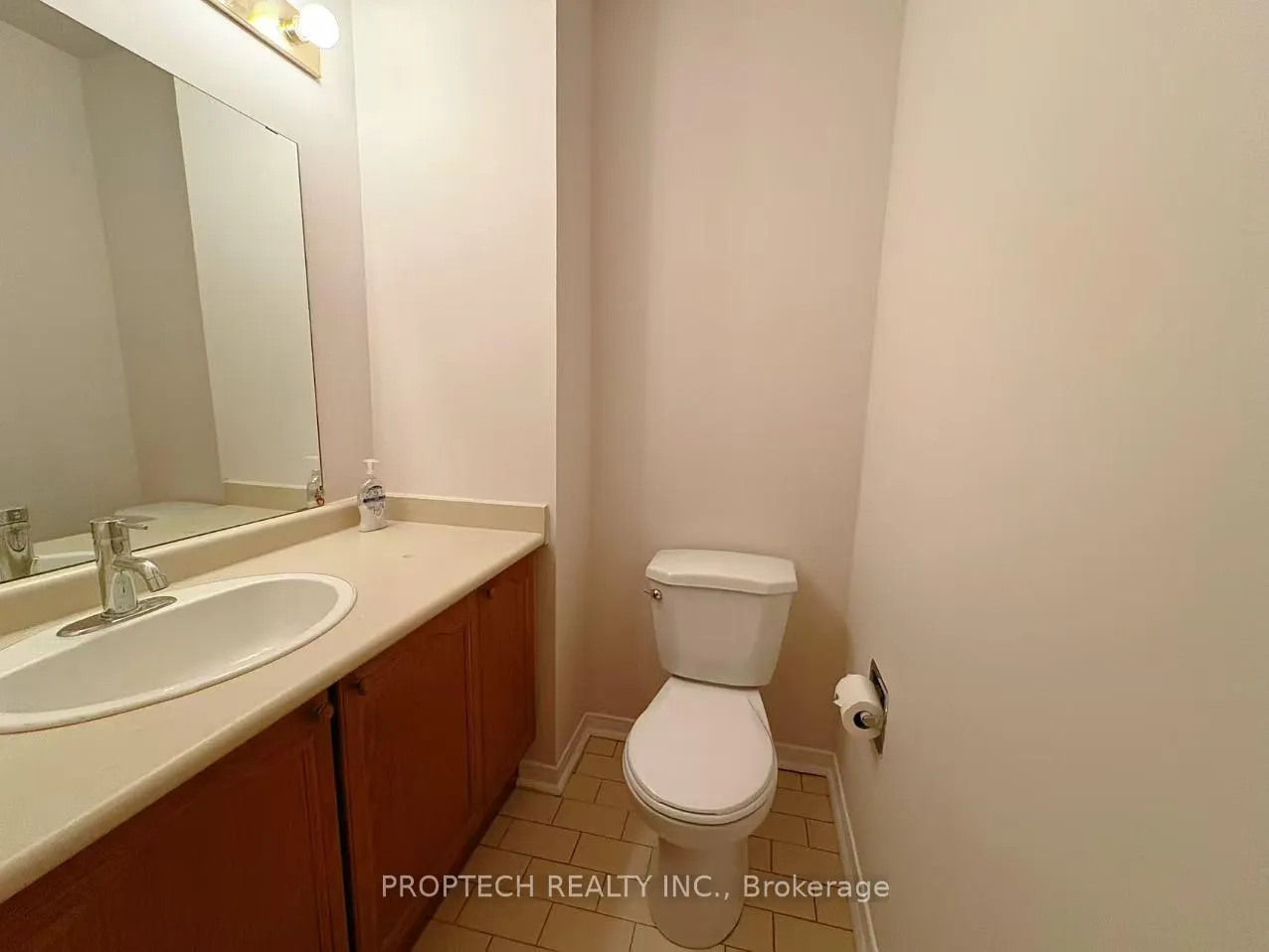 Photo 10 of 31 Rachel Crescent, Markham, Cachet — HOMEH