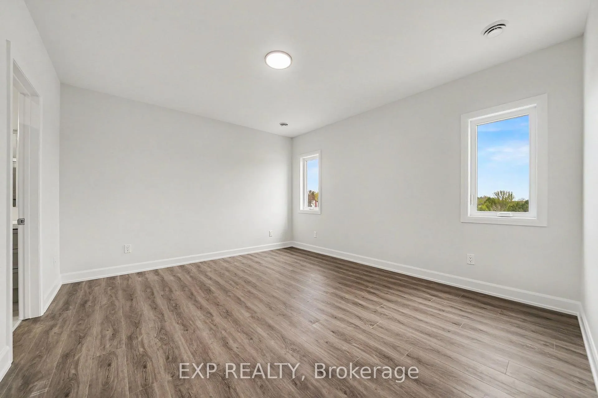 Photo 8 of Unit A, 488 Falcon Lane, Russell, Village of Russell — HOMEH
