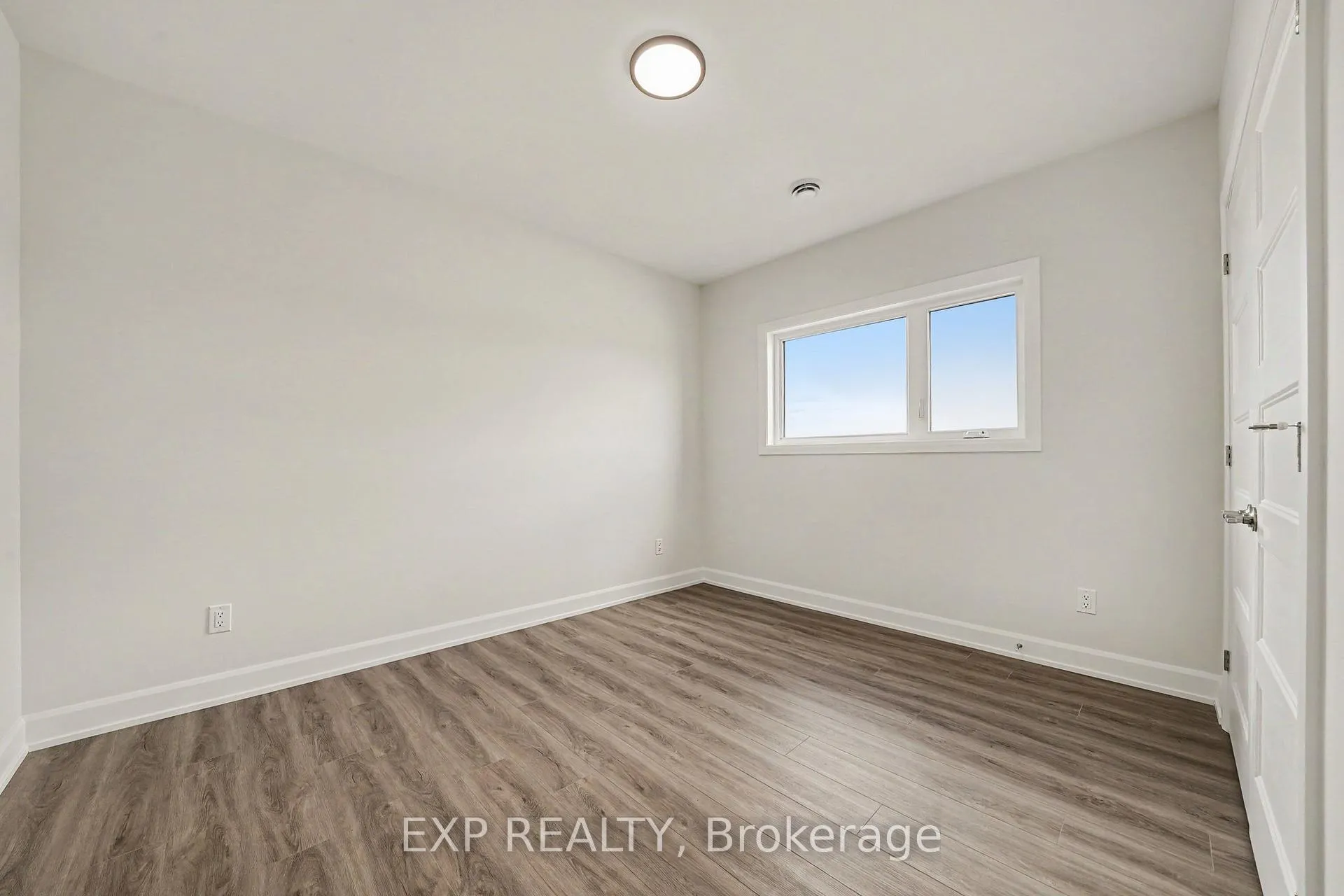 Photo 13 of Unit A, 488 Falcon Lane, Russell, Village of Russell — HOMEH