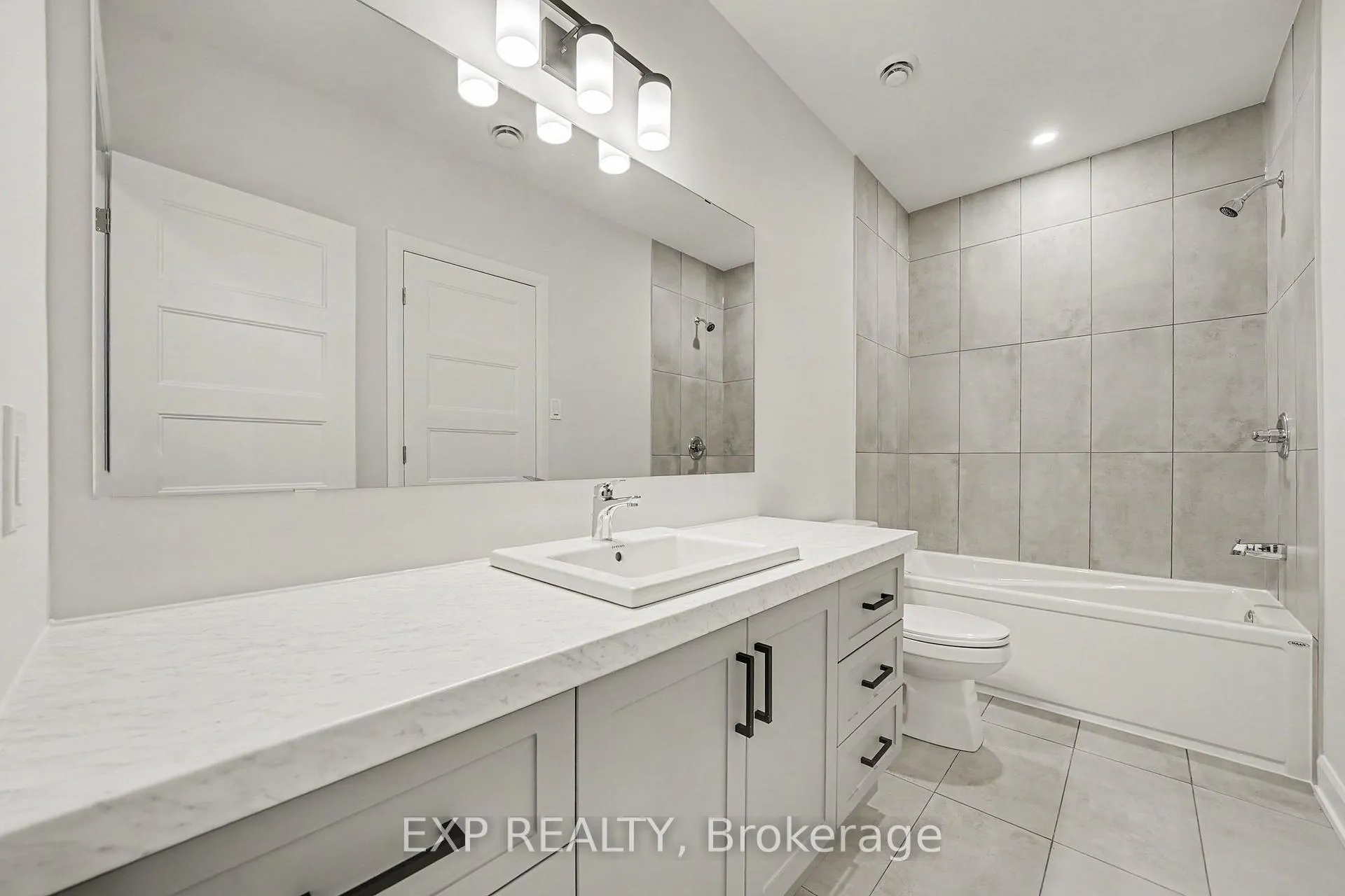 Photo 16 of Unit A, 488 Falcon Lane, Russell, Village of Russell — HOMEH