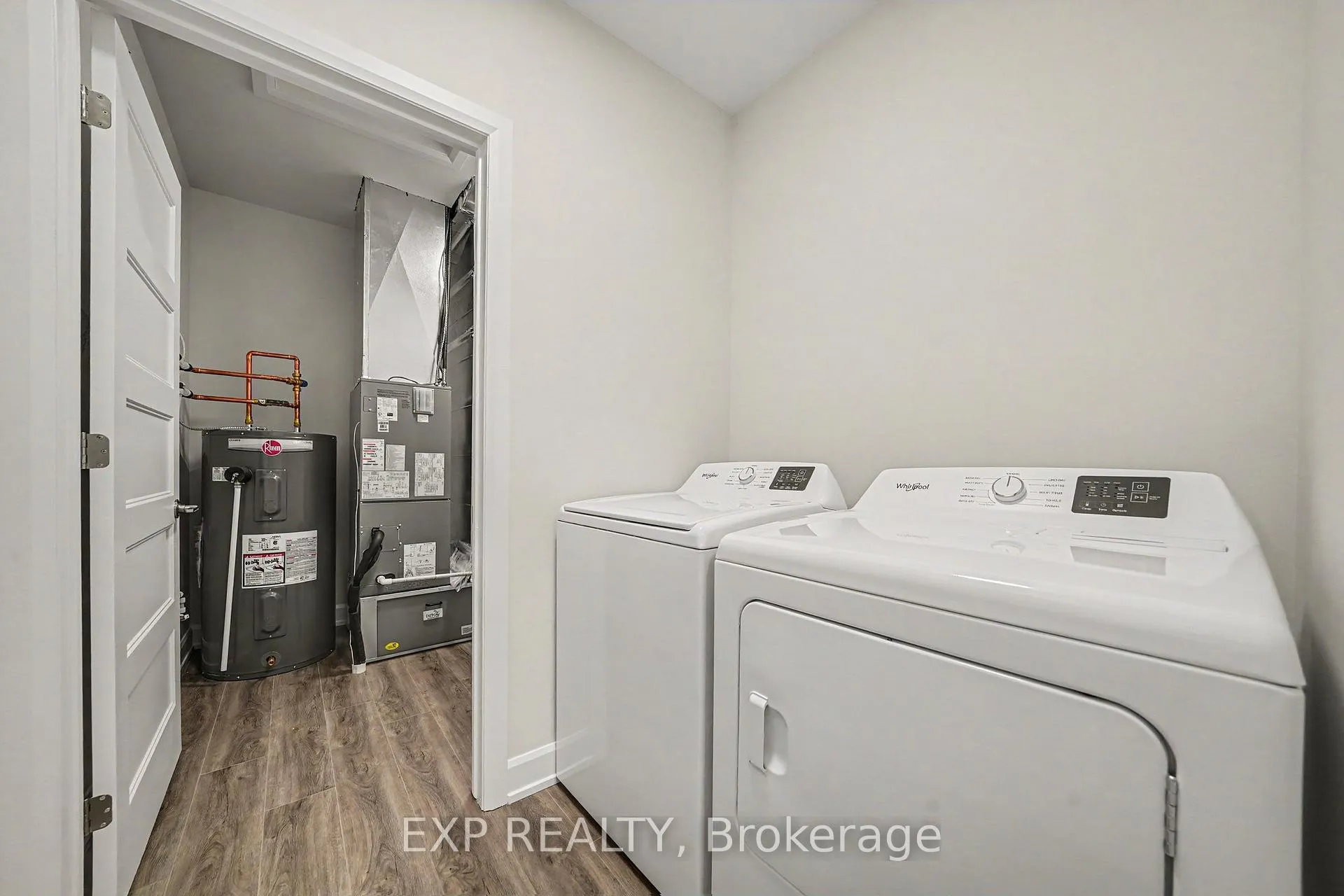 Photo 17 of Unit A, 488 Falcon Lane, Russell, Village of Russell — HOMEH