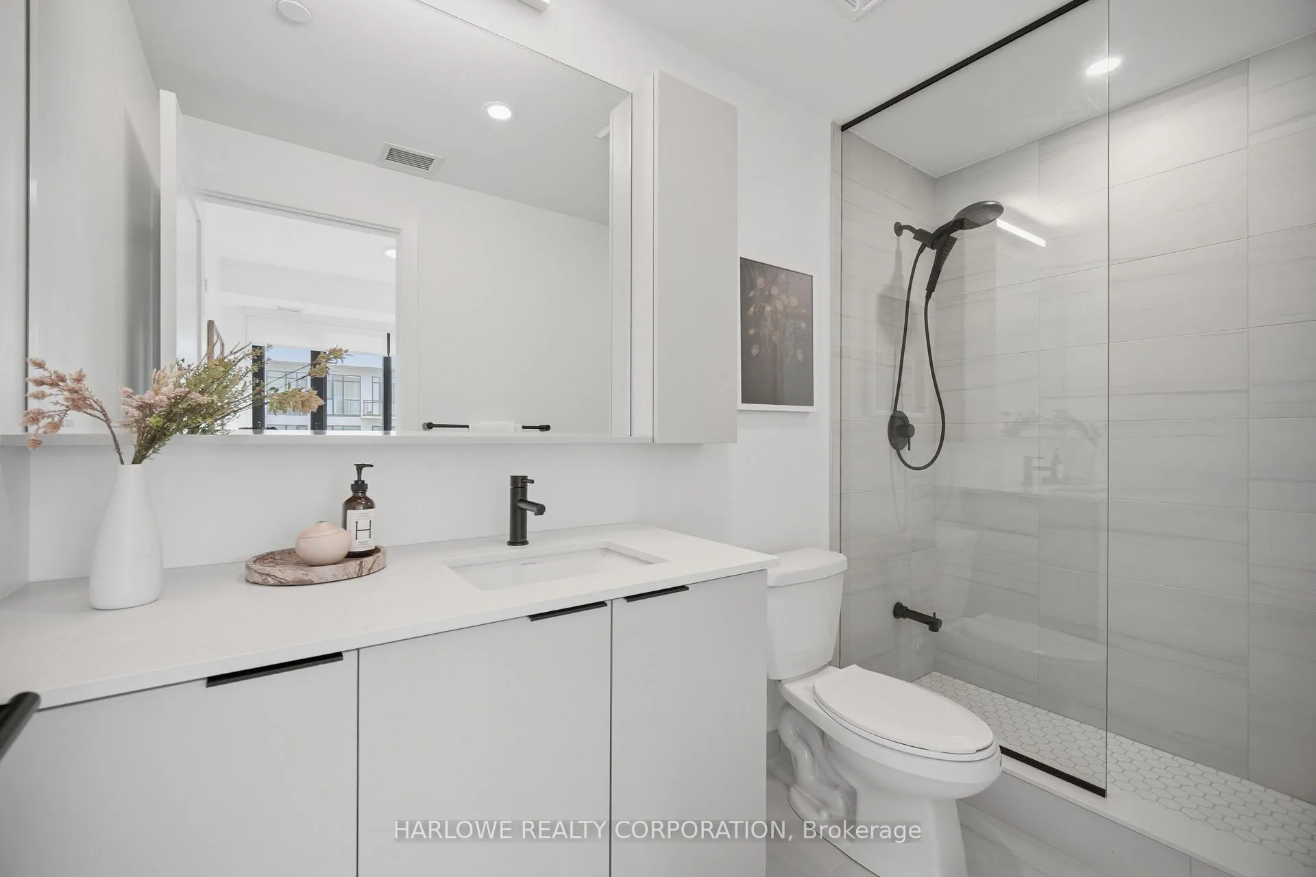 Photo 24 of Unit 703, 720 Whitlock Avenue, Milton, Cobban — HOMEH