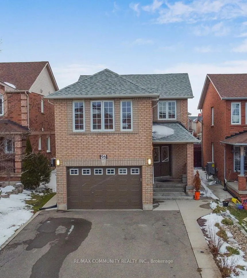 Photo 1 of 96 Mosley Crescent, Brampton, Fletcher's West — HOMEH