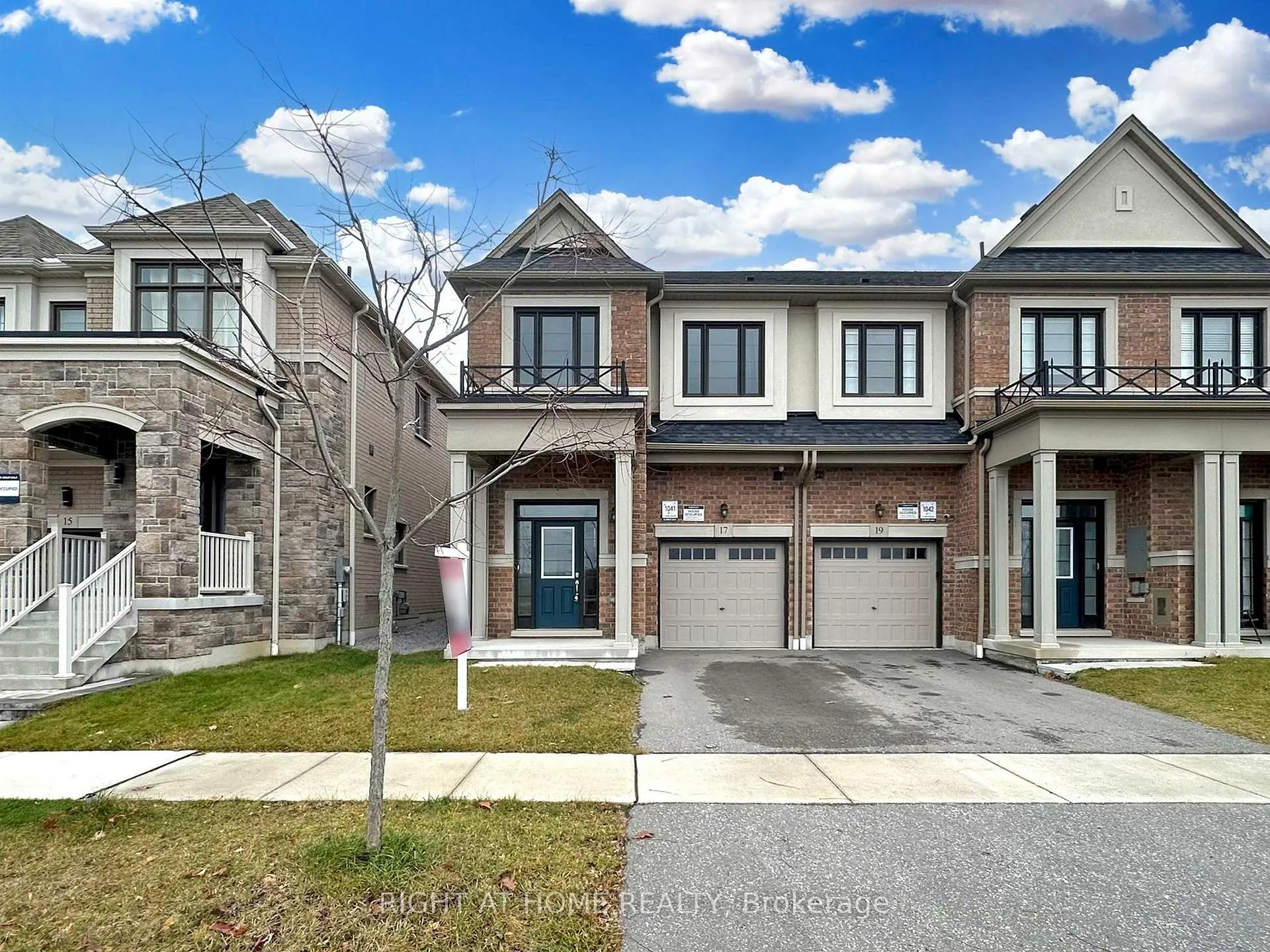 Photo 1 of 17 Louise Crescent, Whitby, Rural Whitby — HOMEH