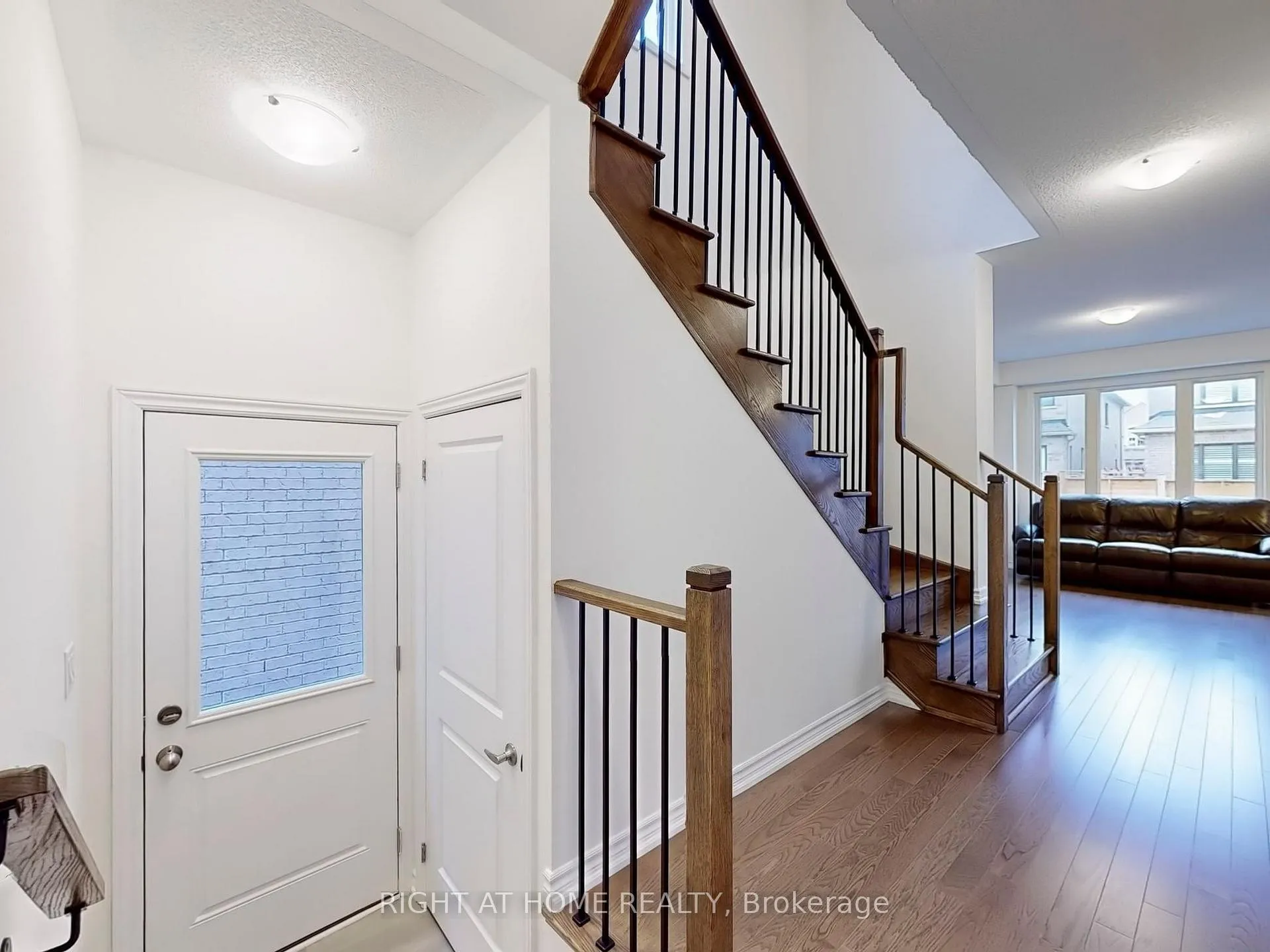 Photo 28 of 17 Louise Crescent, Whitby, Rural Whitby — HOMEH