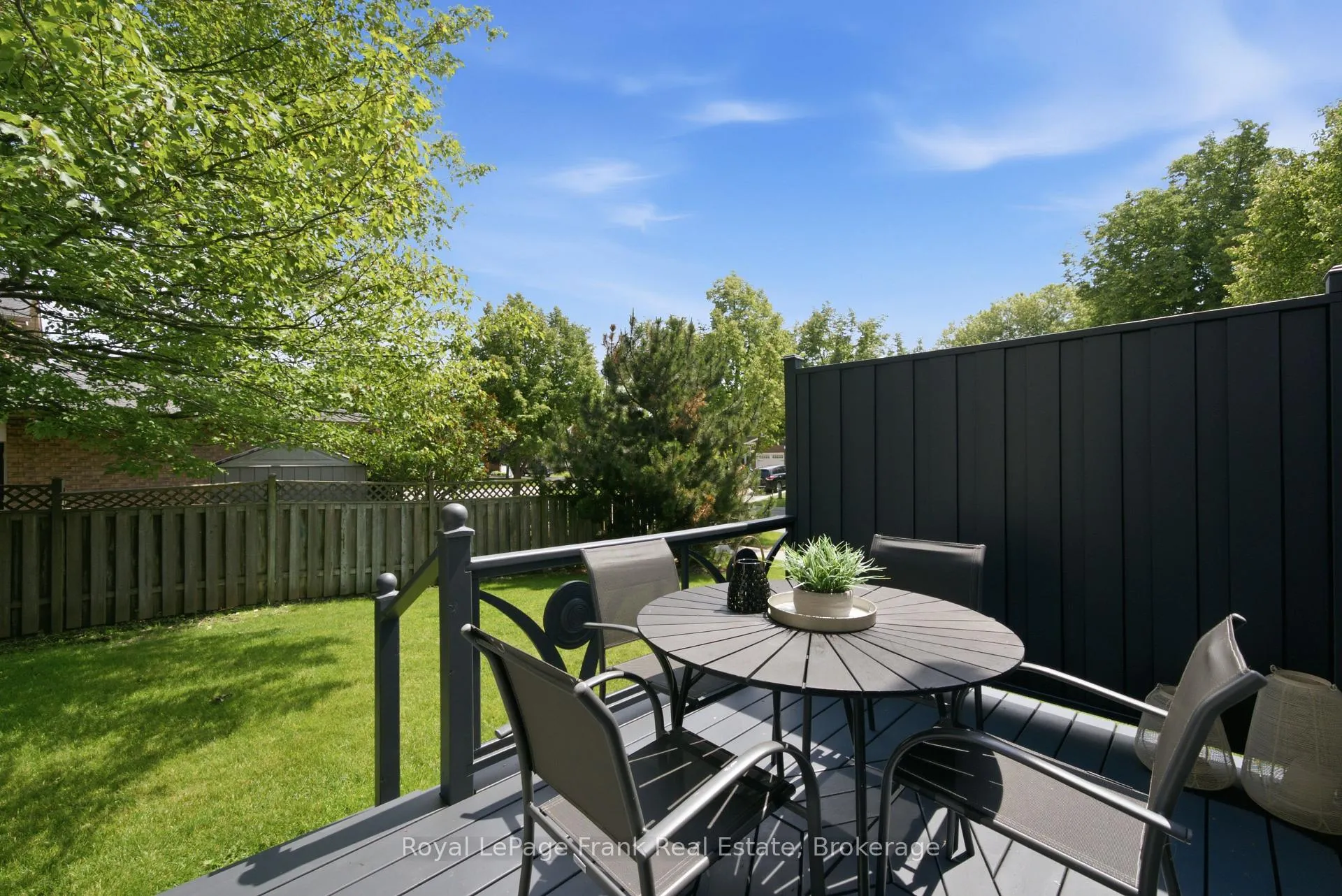 Photo 32 of 37 Parkes Drive, Ajax, South West — HOMEH