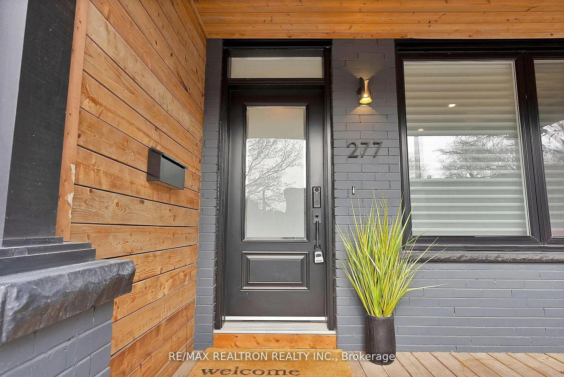 Photo 3 of 277 Boston Avenue, Toronto, South Riverdale — HOMEH