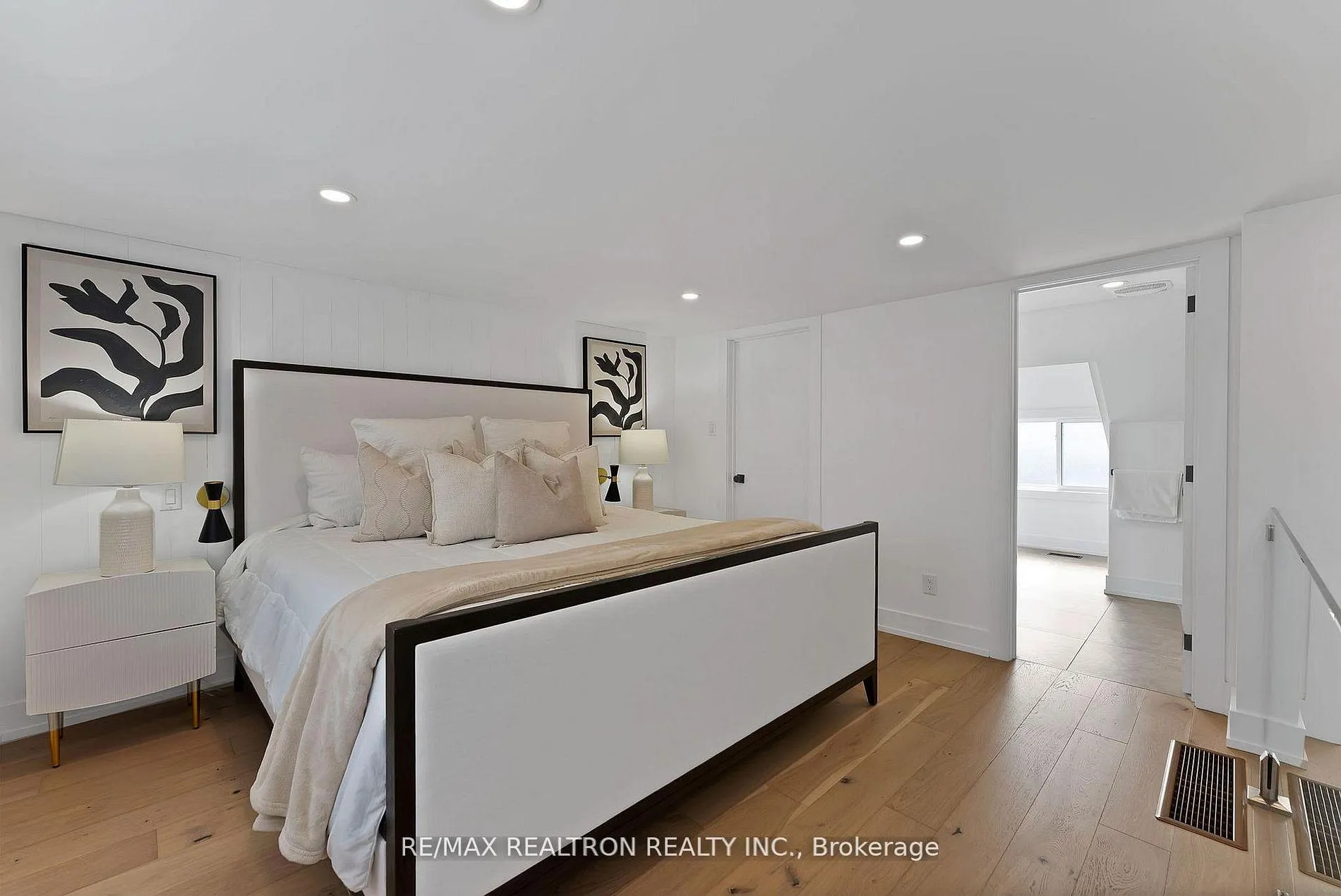 Photo 18 of 277 Boston Avenue, Toronto, South Riverdale — HOMEH