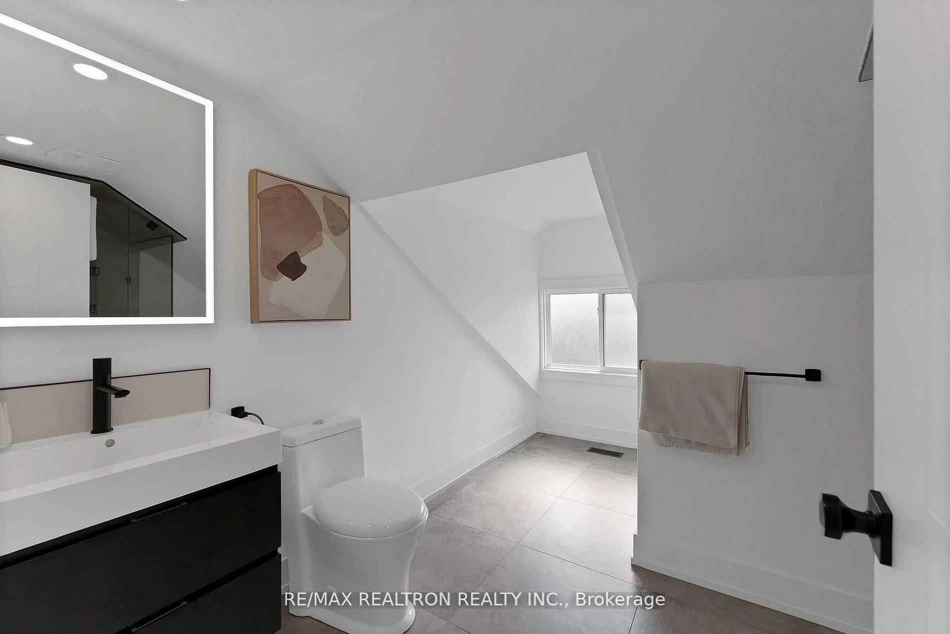 Photo 21 of 277 Boston Avenue, Toronto, South Riverdale — HOMEH