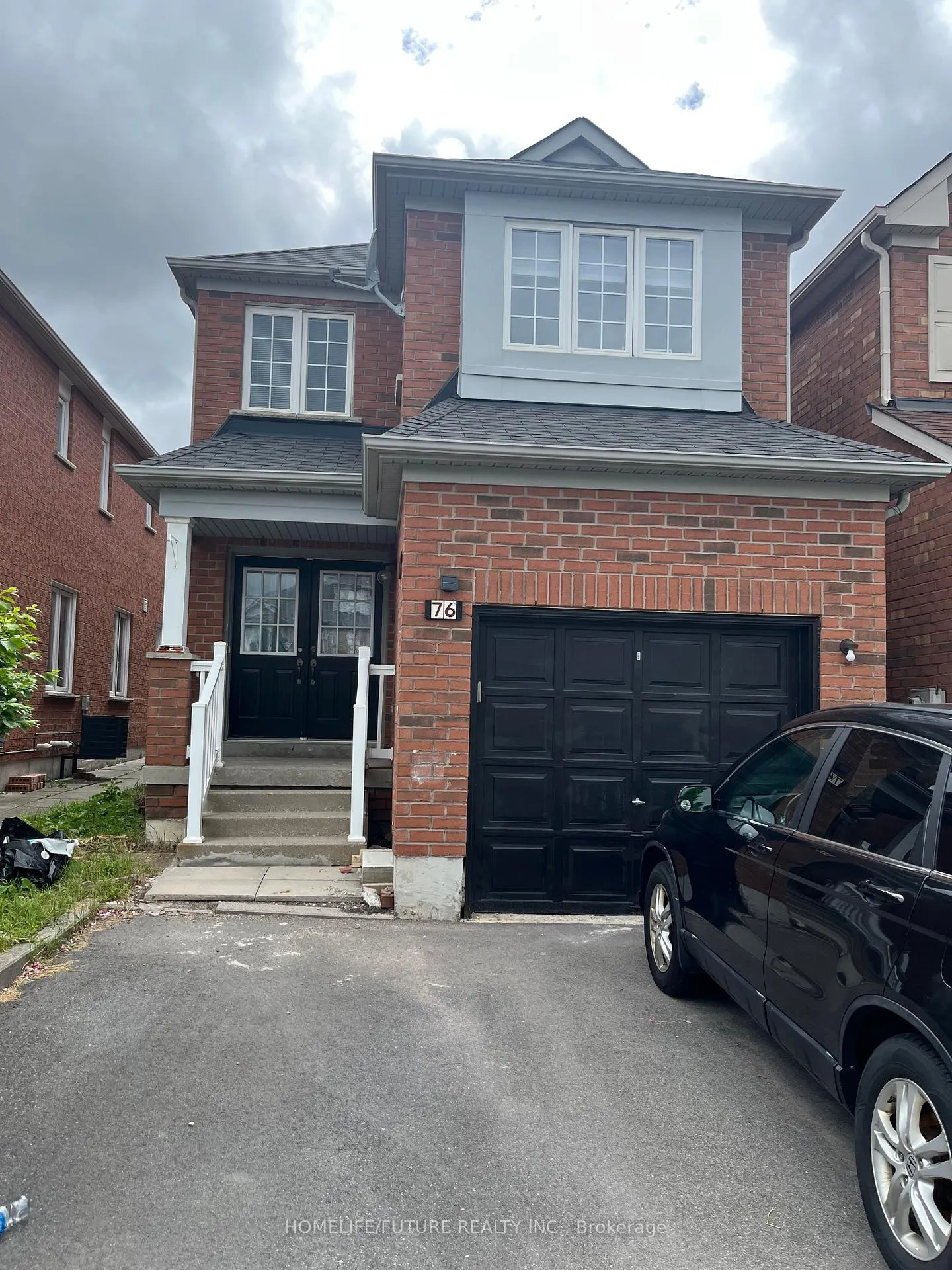 Photo 2 of Unit Main & 2nd, 76 Charles Brown Road, Markham, Cedarwood — HOMEH