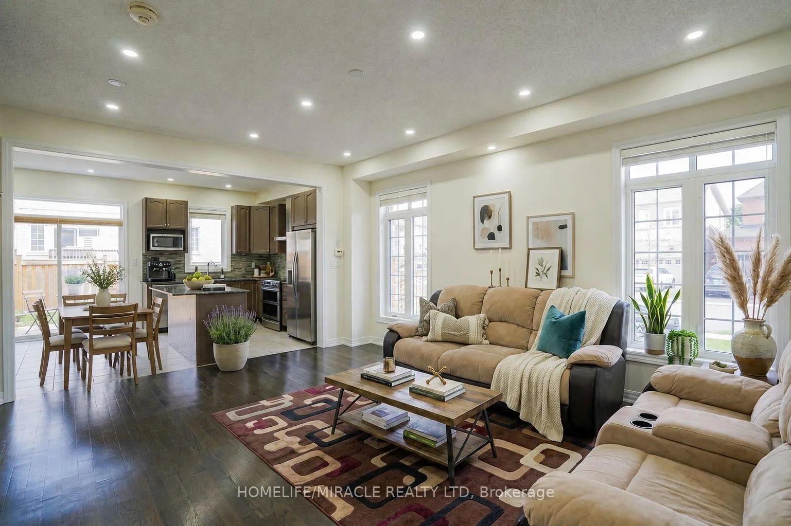 Photo 9 of 35 Drew Brown Boulevard, Orangeville — HOMEH