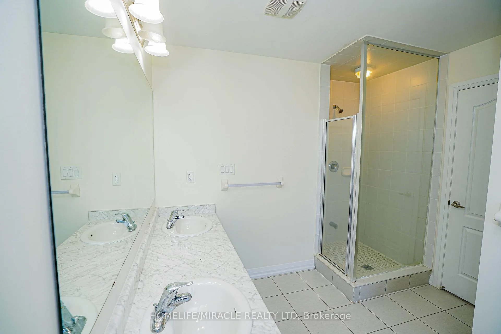 Photo 19 of 35 Drew Brown Boulevard, Orangeville — HOMEH