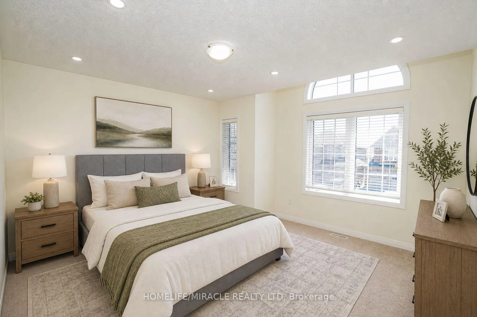 Photo 20 of 35 Drew Brown Boulevard, Orangeville — HOMEH