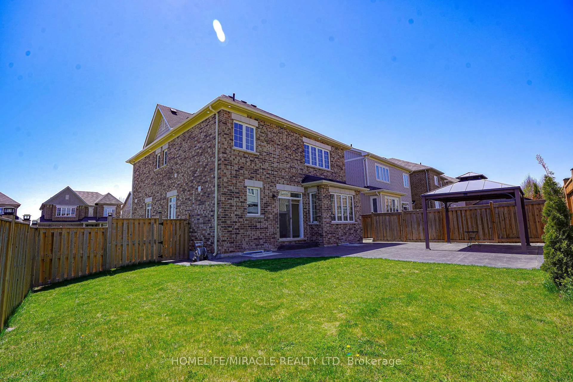 Photo 41 of 35 Drew Brown Boulevard, Orangeville — HOMEH