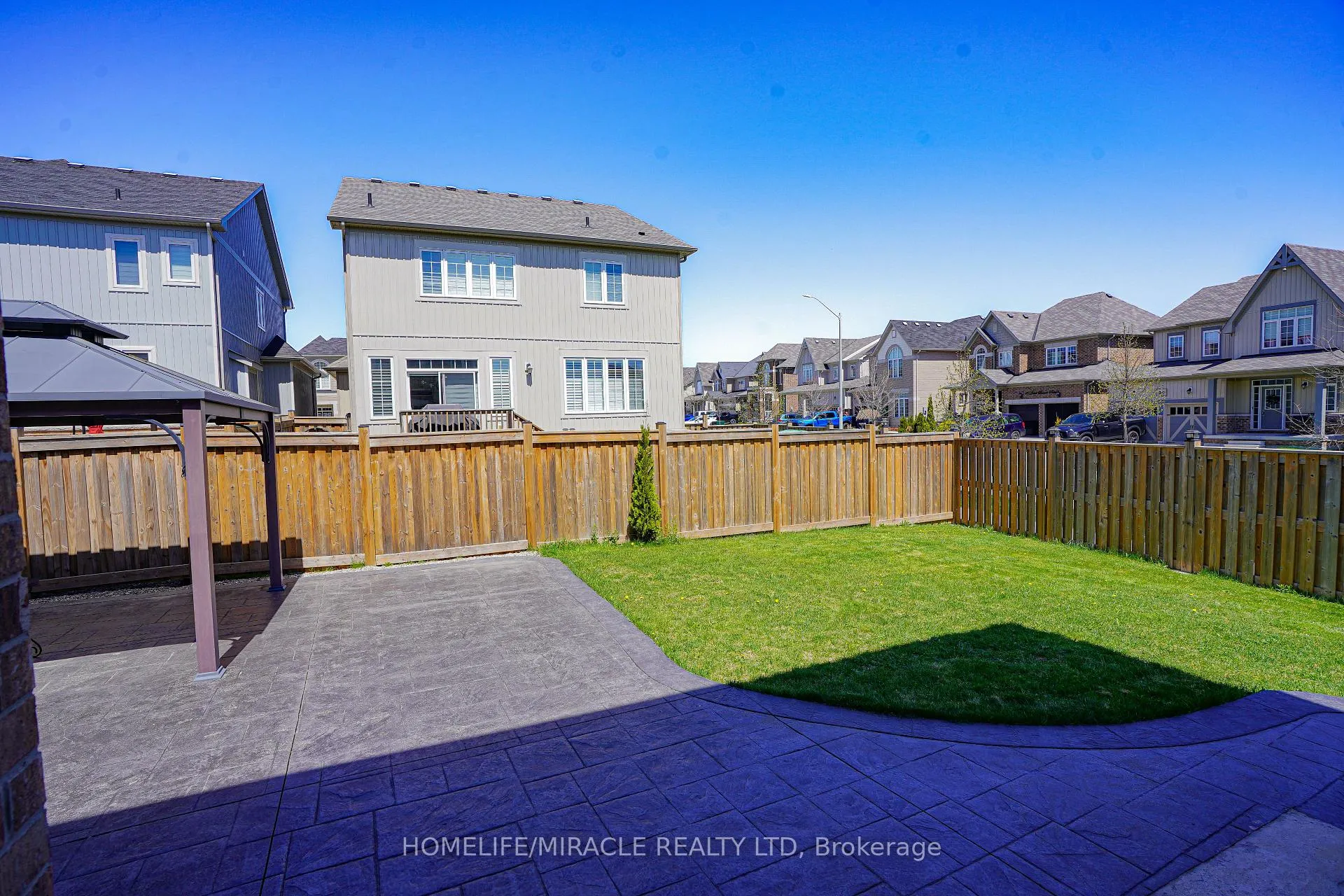 Photo 42 of 35 Drew Brown Boulevard, Orangeville — HOMEH