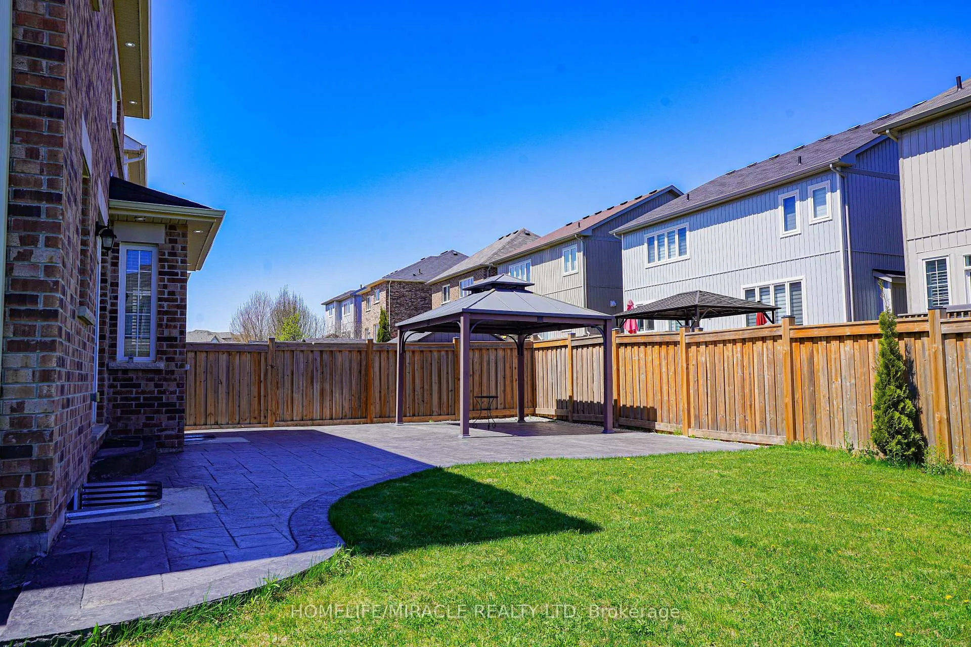 Photo 43 of 35 Drew Brown Boulevard, Orangeville — HOMEH