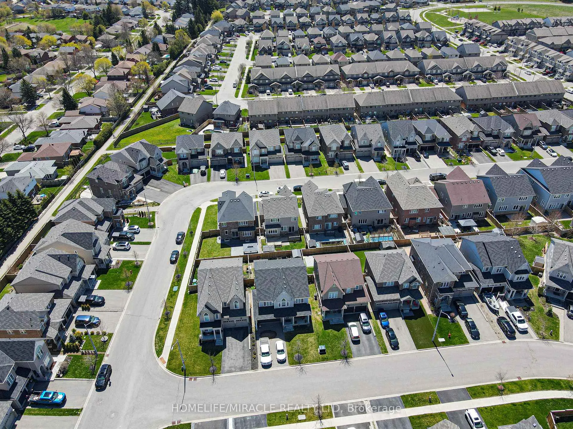 Photo 47 of 35 Drew Brown Boulevard, Orangeville — HOMEH