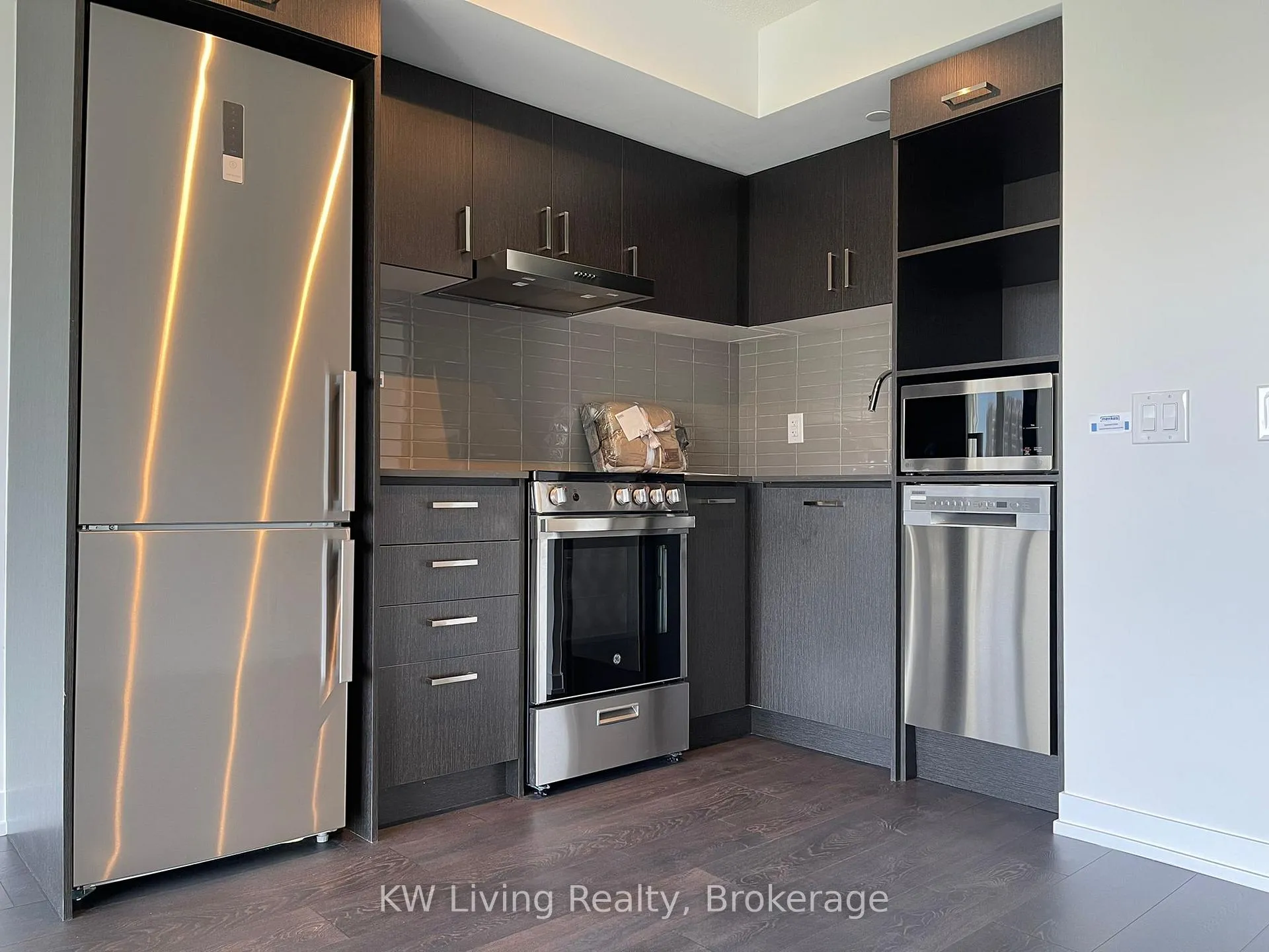 Photo 6 of Unit 2202, 219 Dundas Street E, Toronto, Church-Yonge Corridor — HOMEH