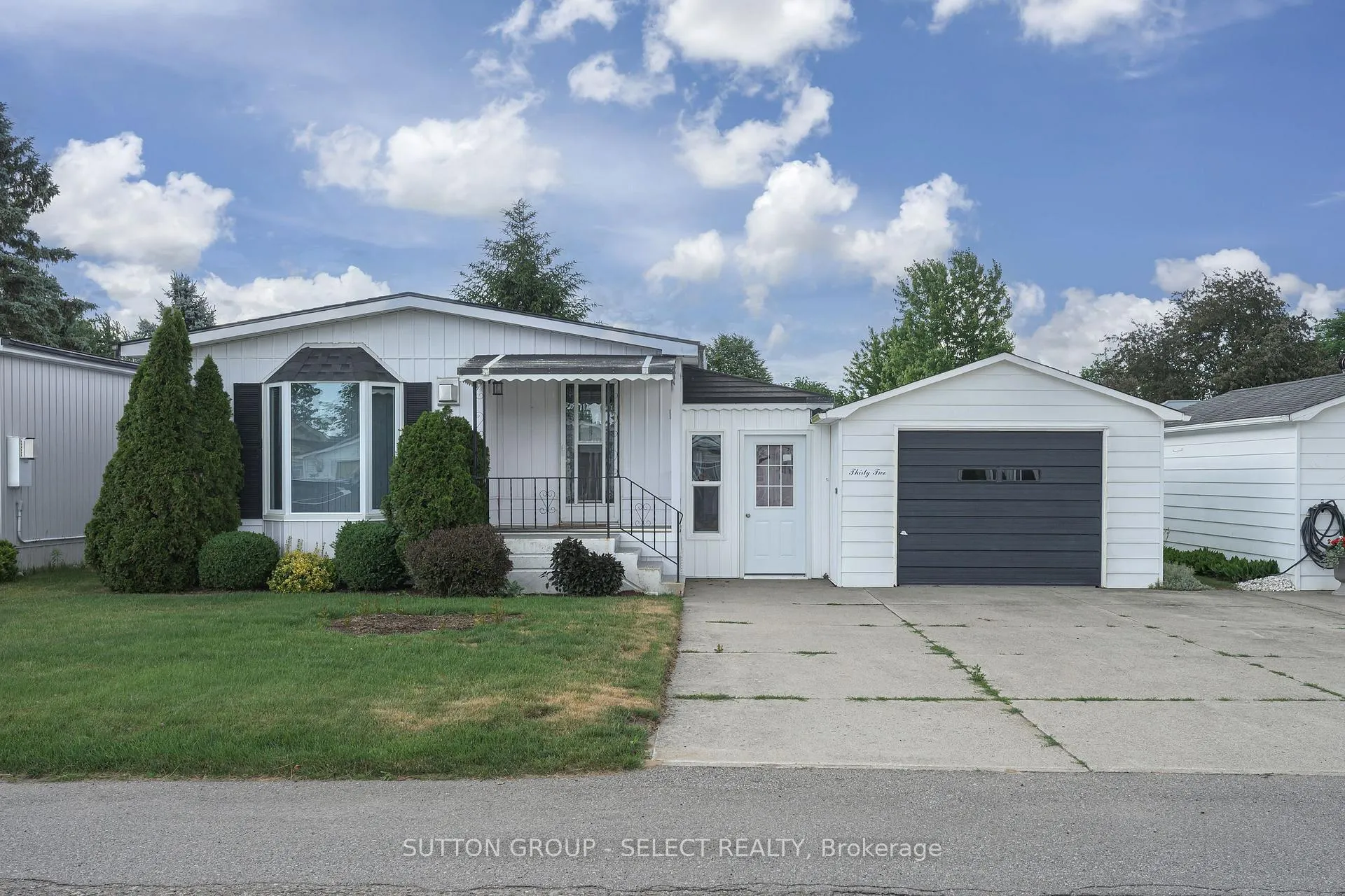Photo 1 of 32 Miller Street, Strathroy-Caradoc, SE — HOMEH
