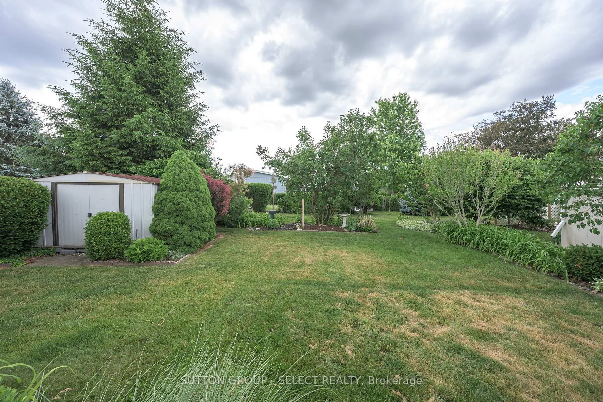 Photo 10 of 32 Miller Street, Strathroy-Caradoc, SE — HOMEH