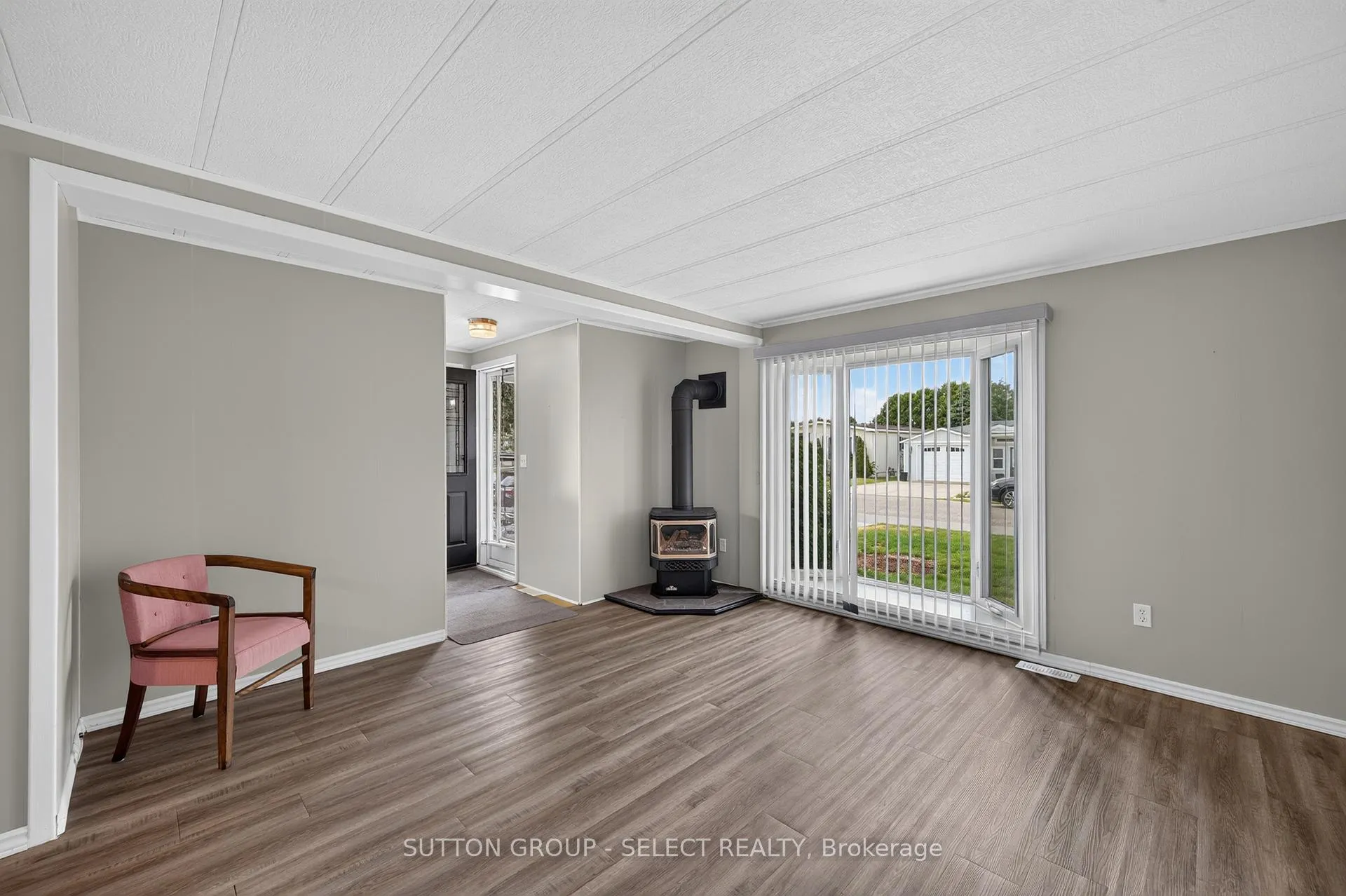 Photo 14 of 32 Miller Street, Strathroy-Caradoc, SE — HOMEH