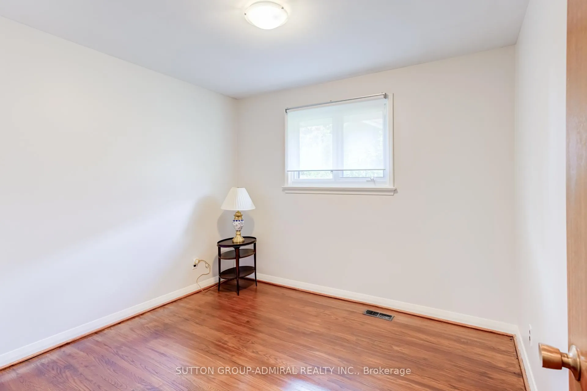 Photo 17 of 72 Cornerbrook Drive, North York, Parkwoods-Donalda — HOMEH