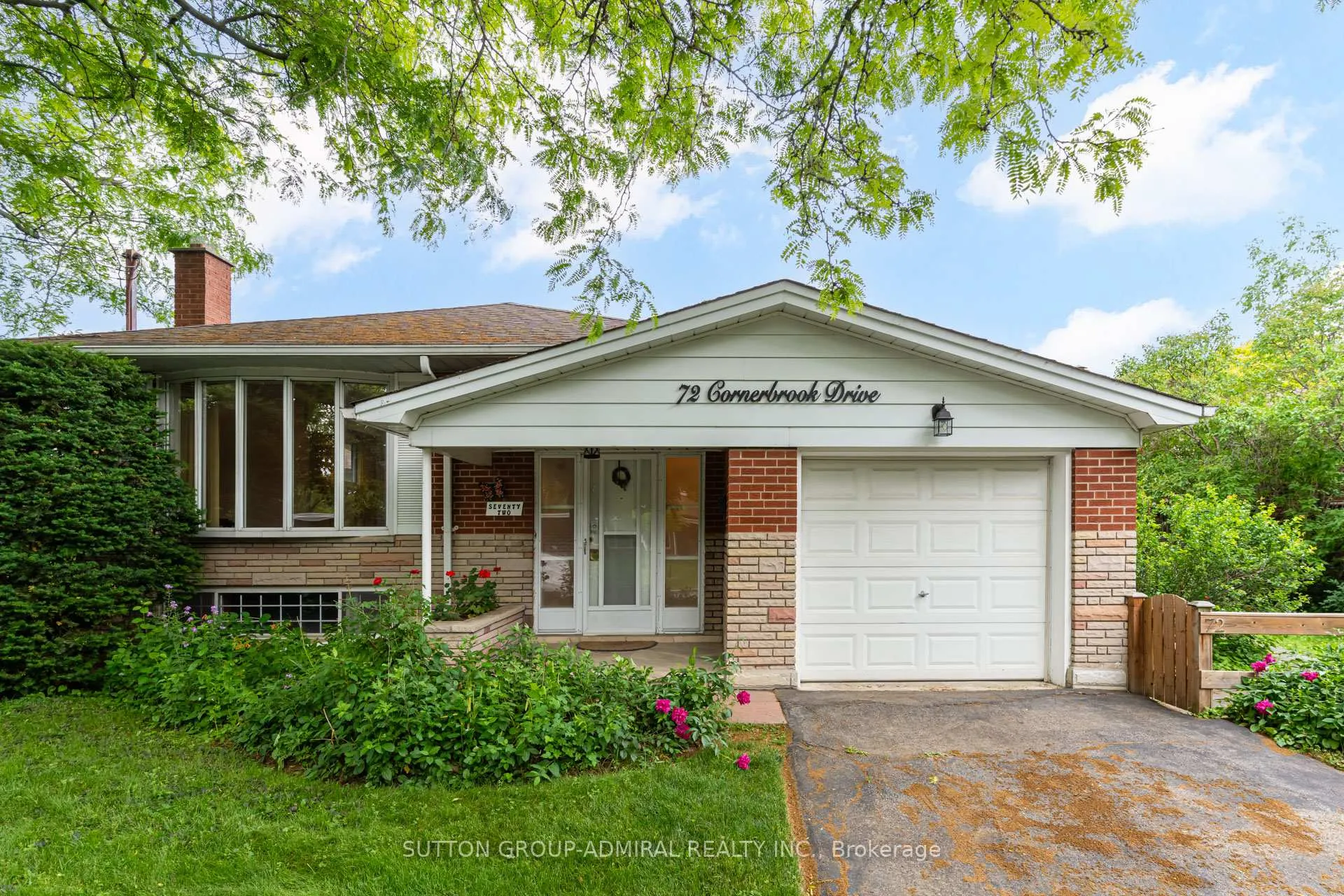 Photo 35 of 72 Cornerbrook Drive, North York, Parkwoods-Donalda — HOMEH