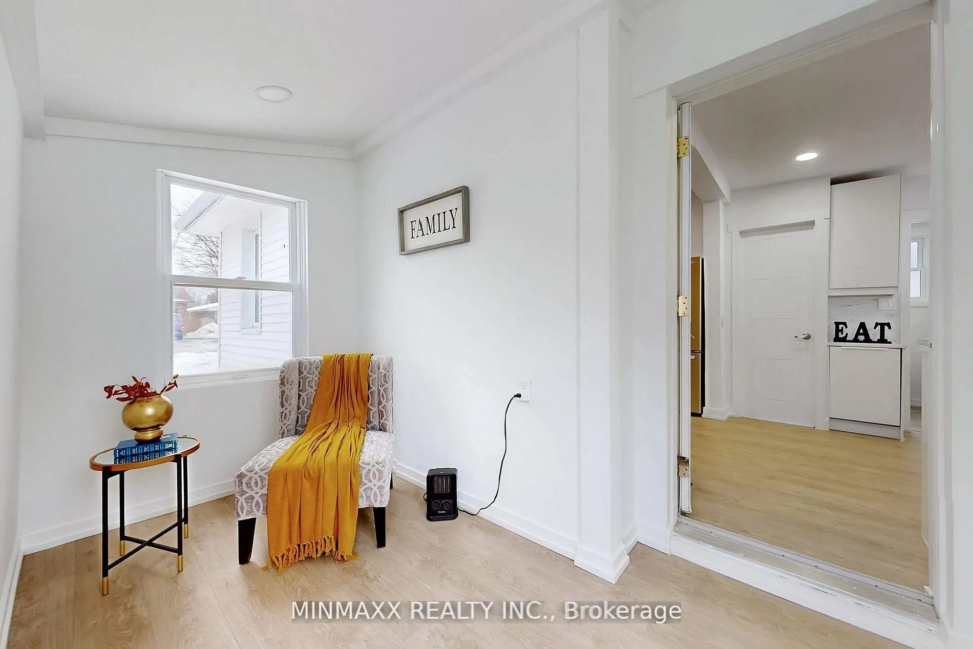 Photo 7 of 127 Poplar Avenue, Halton Hills, Acton — HOMEH