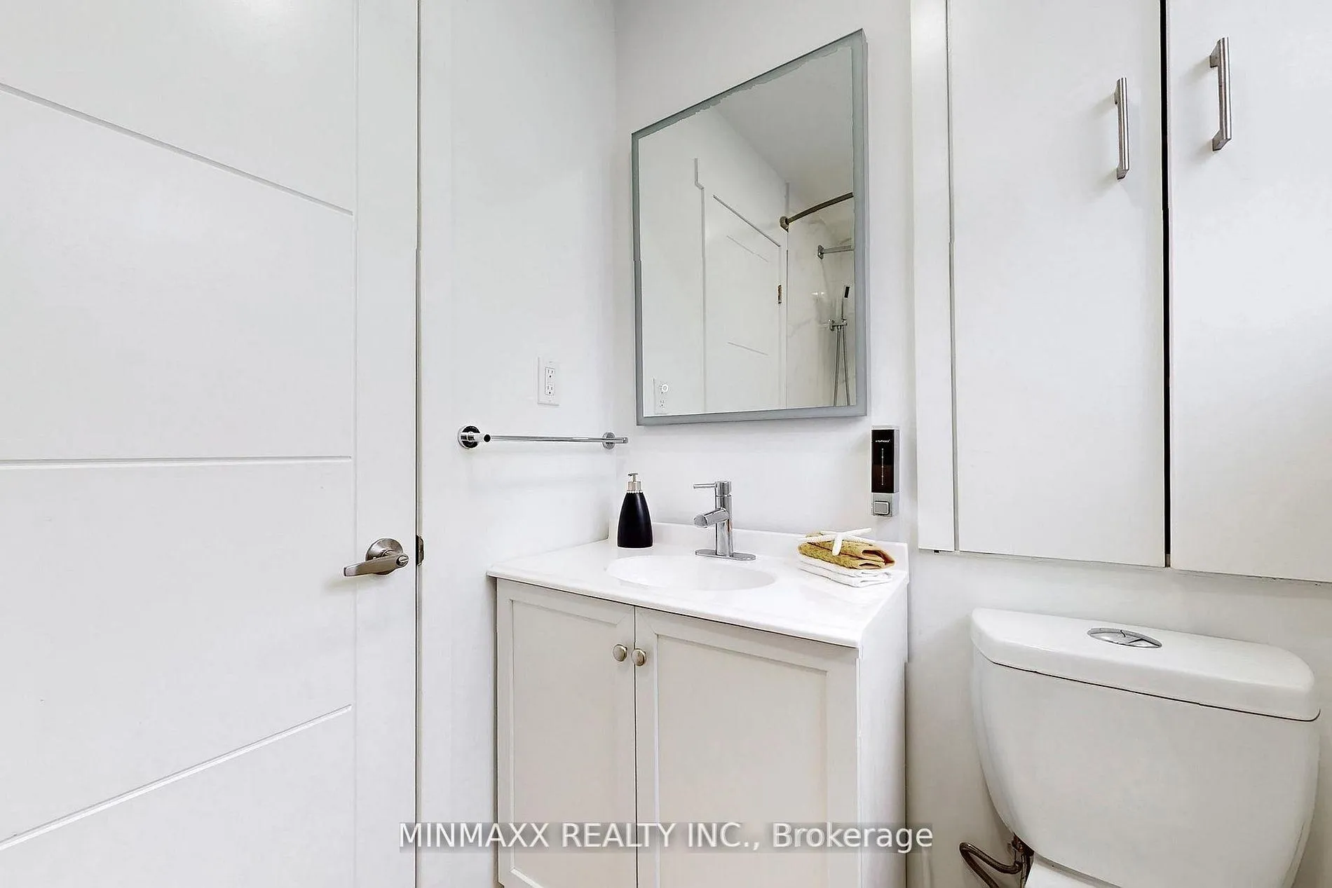 Photo 33 of 127 Poplar Avenue, Halton Hills, Acton — HOMEH