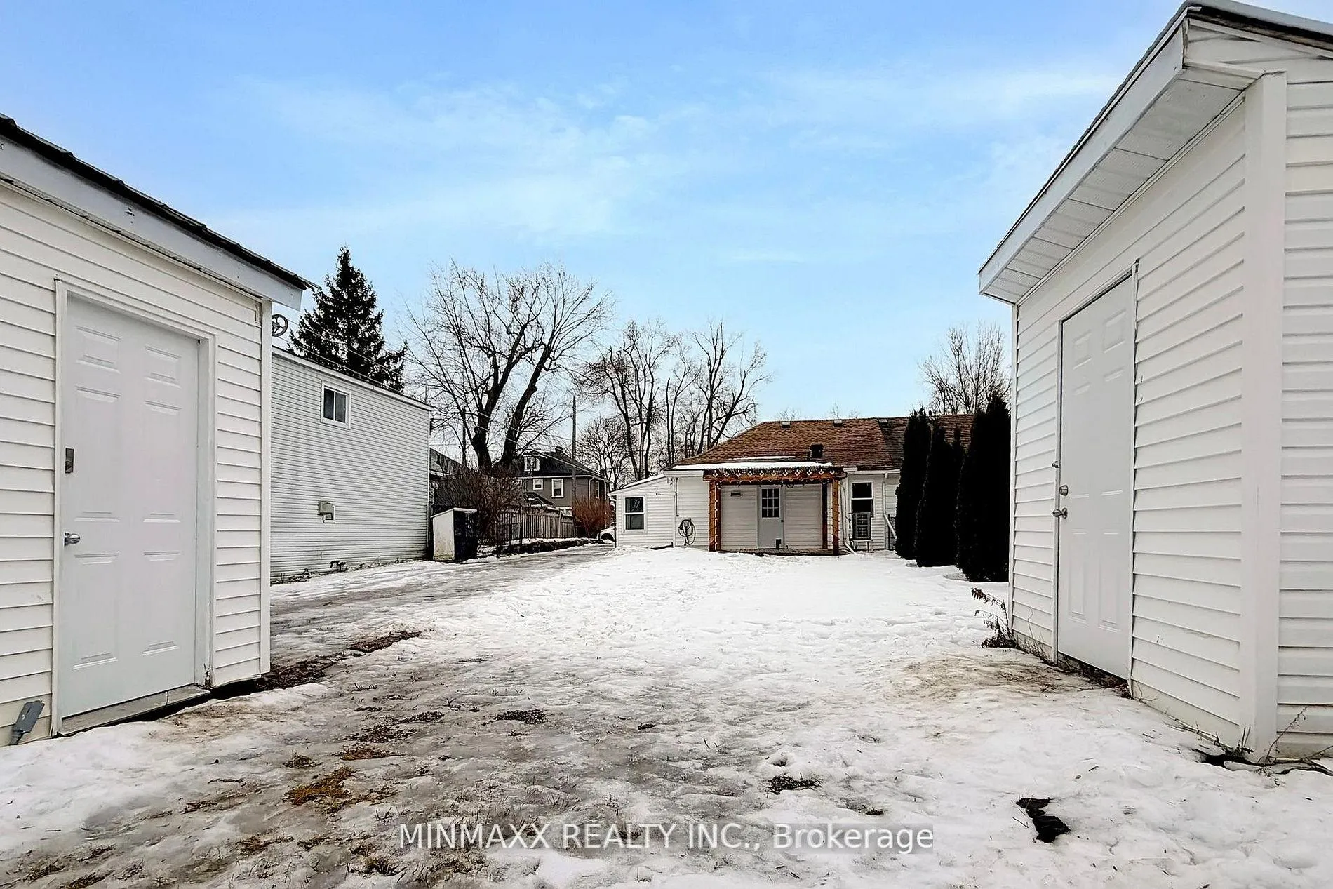 Photo 48 of 127 Poplar Avenue, Halton Hills, Acton — HOMEH