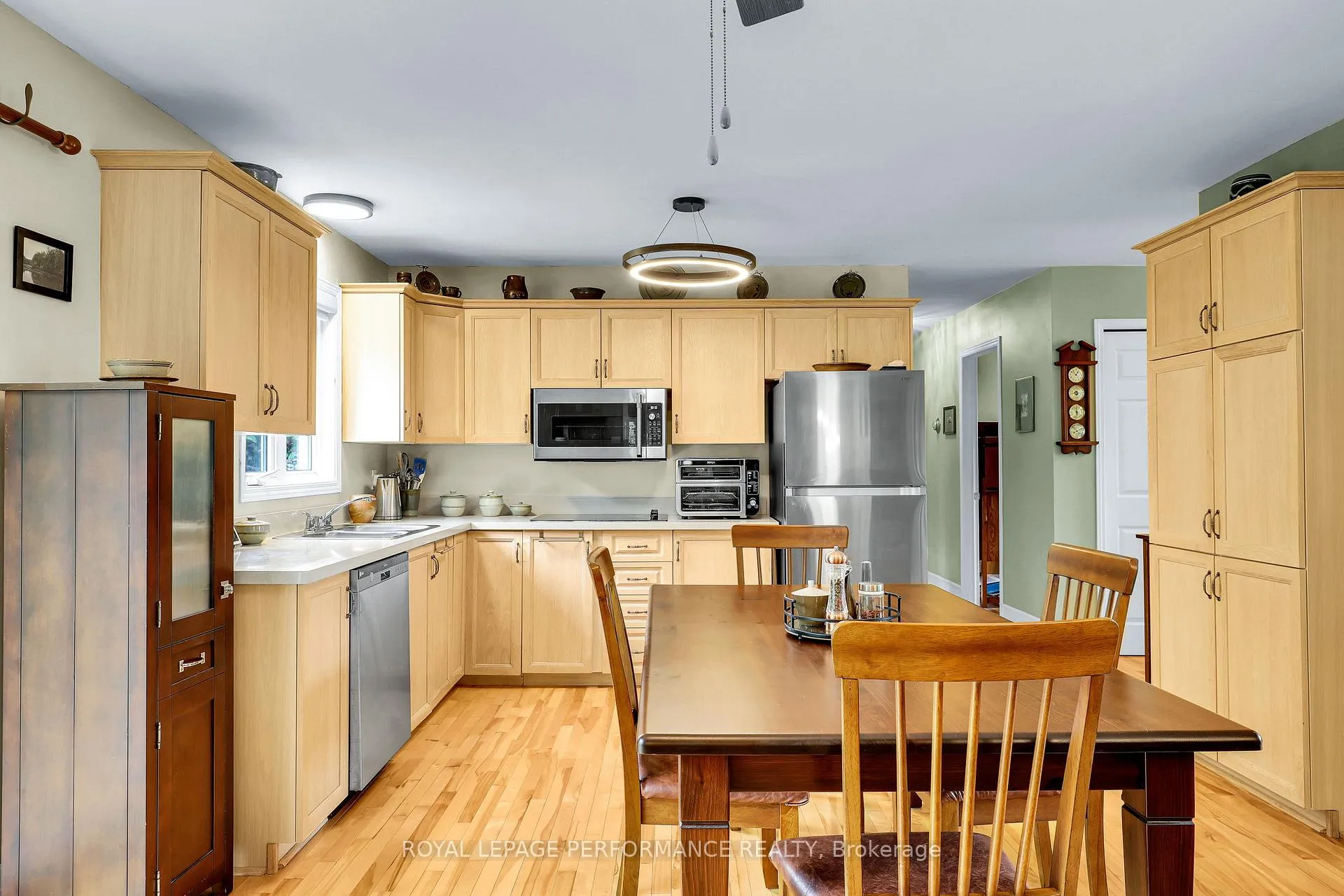 Photo 6 of 6115 Kaycourt Drive, Ottawa, Osgoode Twp South of Reg Rd 6 — HOMEH