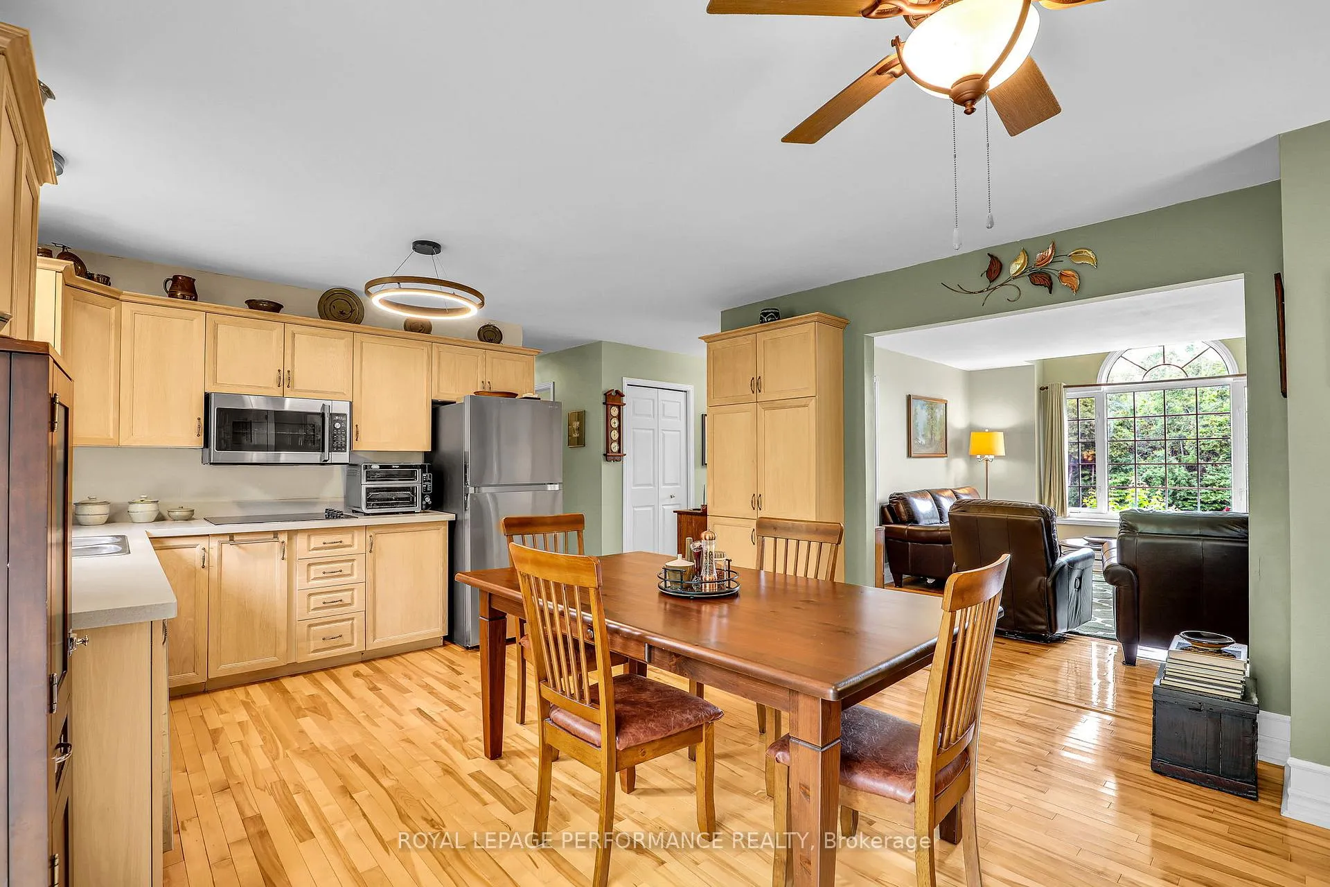 Photo 8 of 6115 Kaycourt Drive, Ottawa, Osgoode Twp South of Reg Rd 6 — HOMEH
