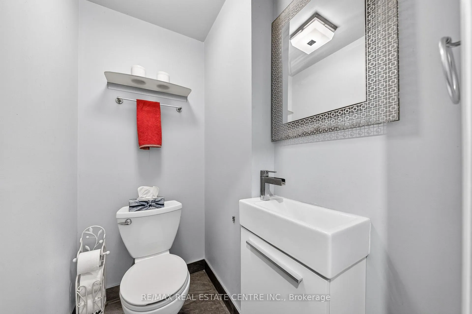 Photo 18 of 154 Bridgeport Road E, Waterloo, Lincoln Heights — HOMEH