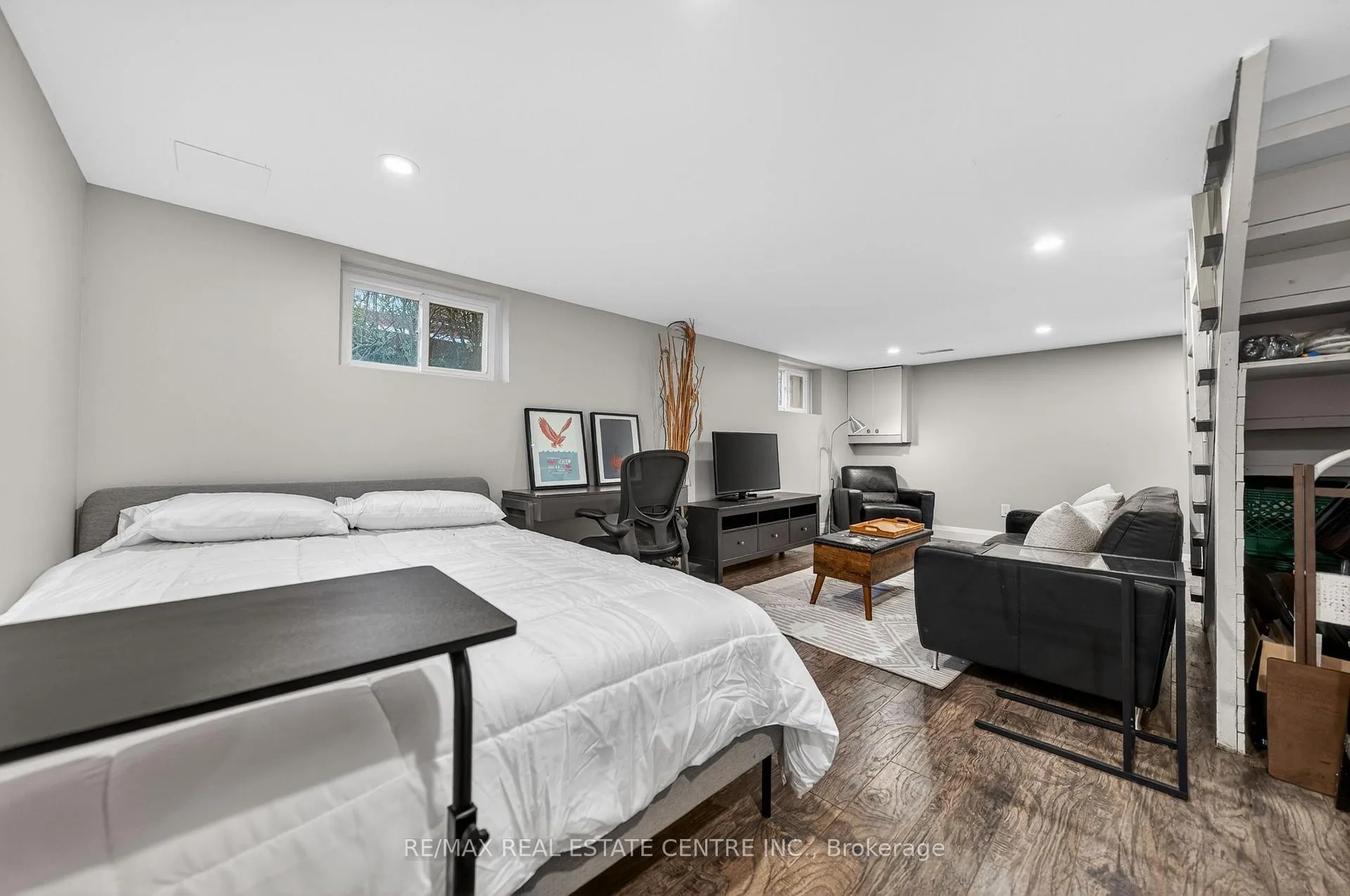 Photo 27 of 154 Bridgeport Road E, Waterloo, Lincoln Heights — HOMEH
